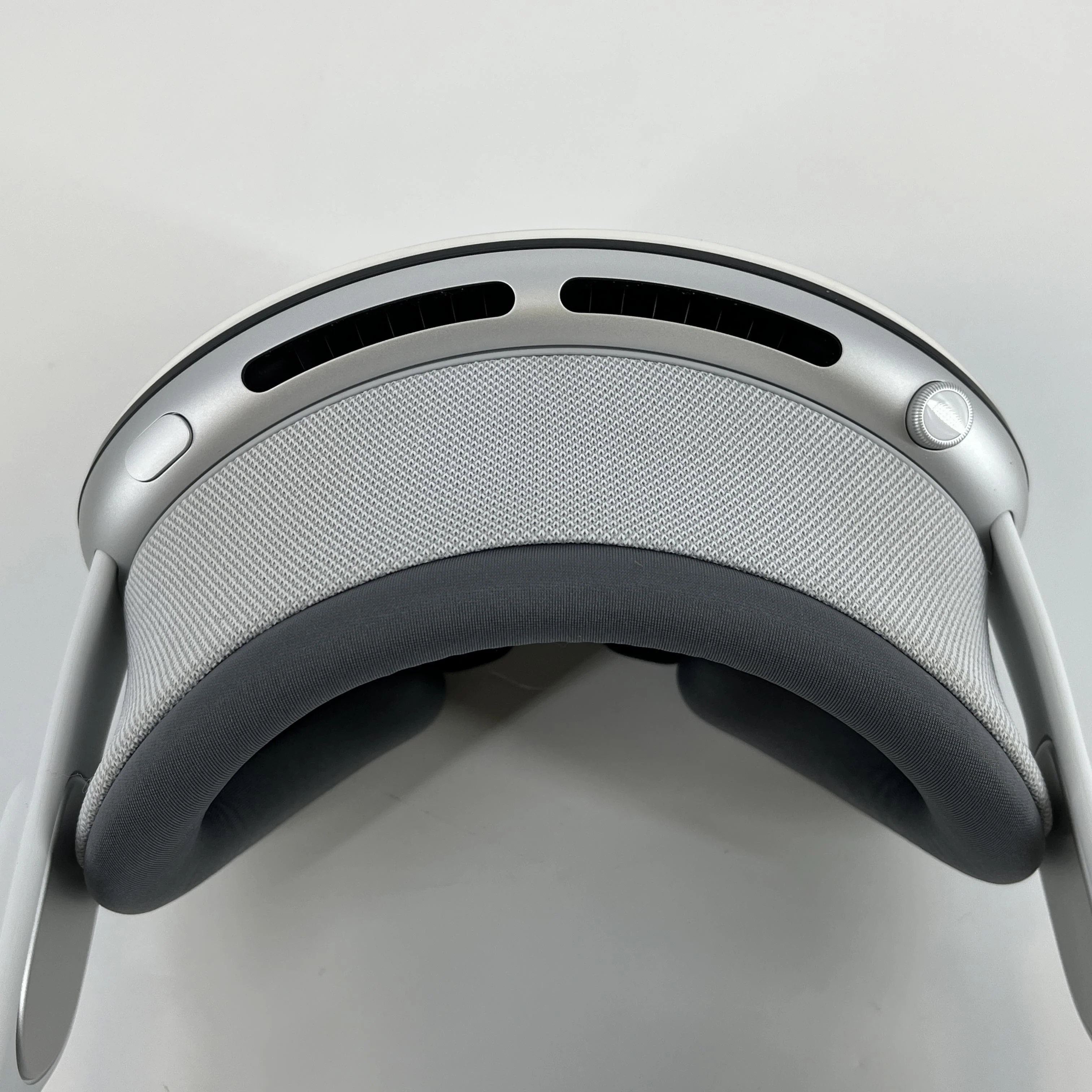 Apple Vision Pro 512GB - Image 2