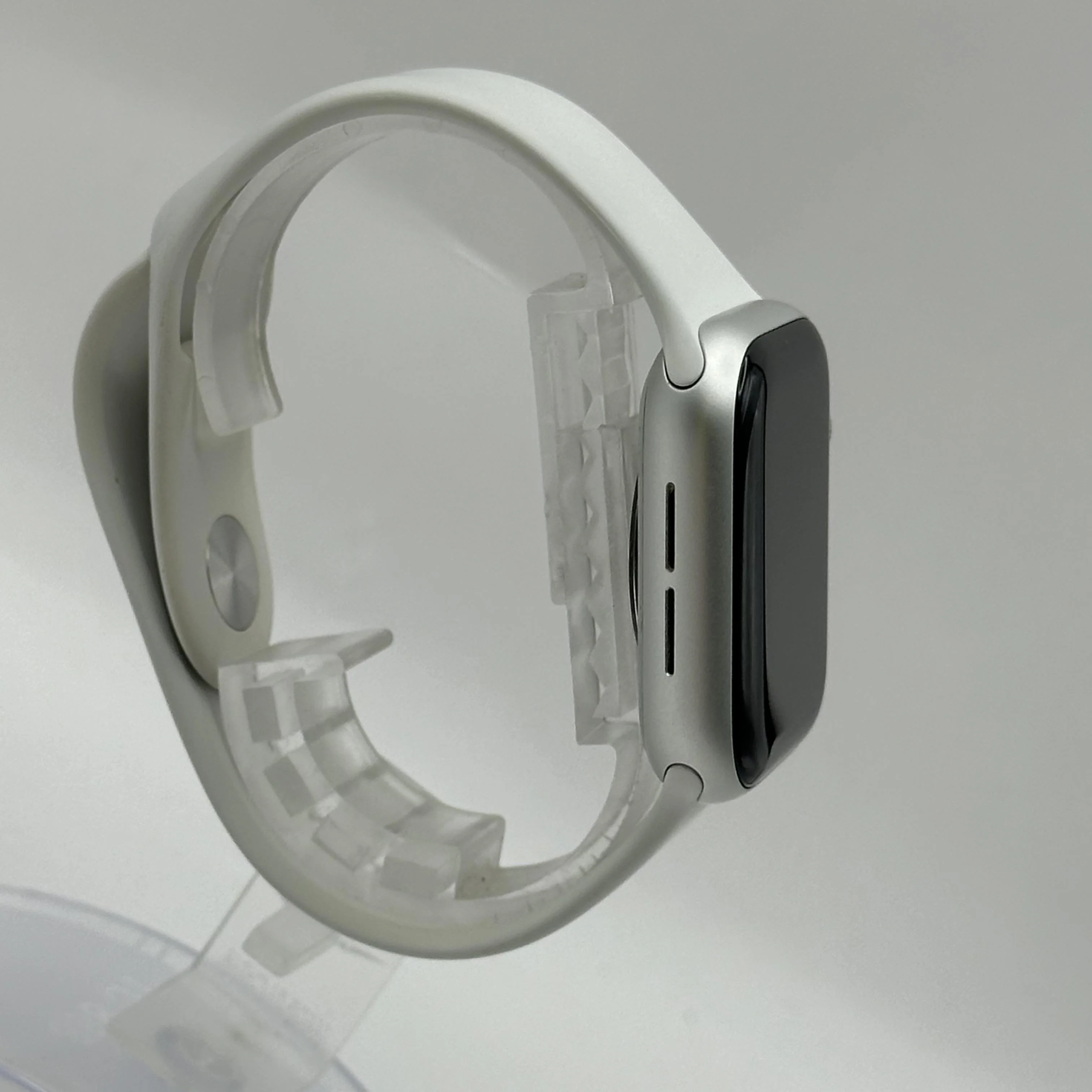 Apple Watch (SE) 2nd Gen. 40mm Silver Unlocked 32GB - Image 4