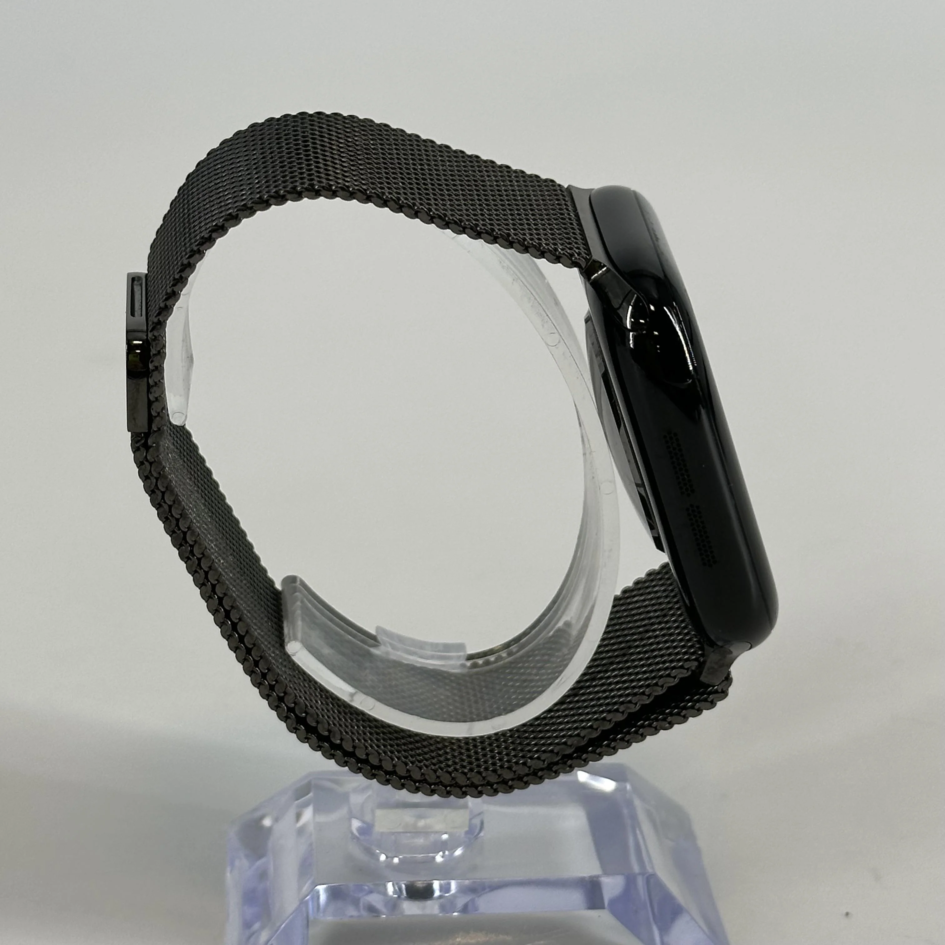 Apple Watch (Series 10) 46mm Jet Black WiFi 64GB - Image 4