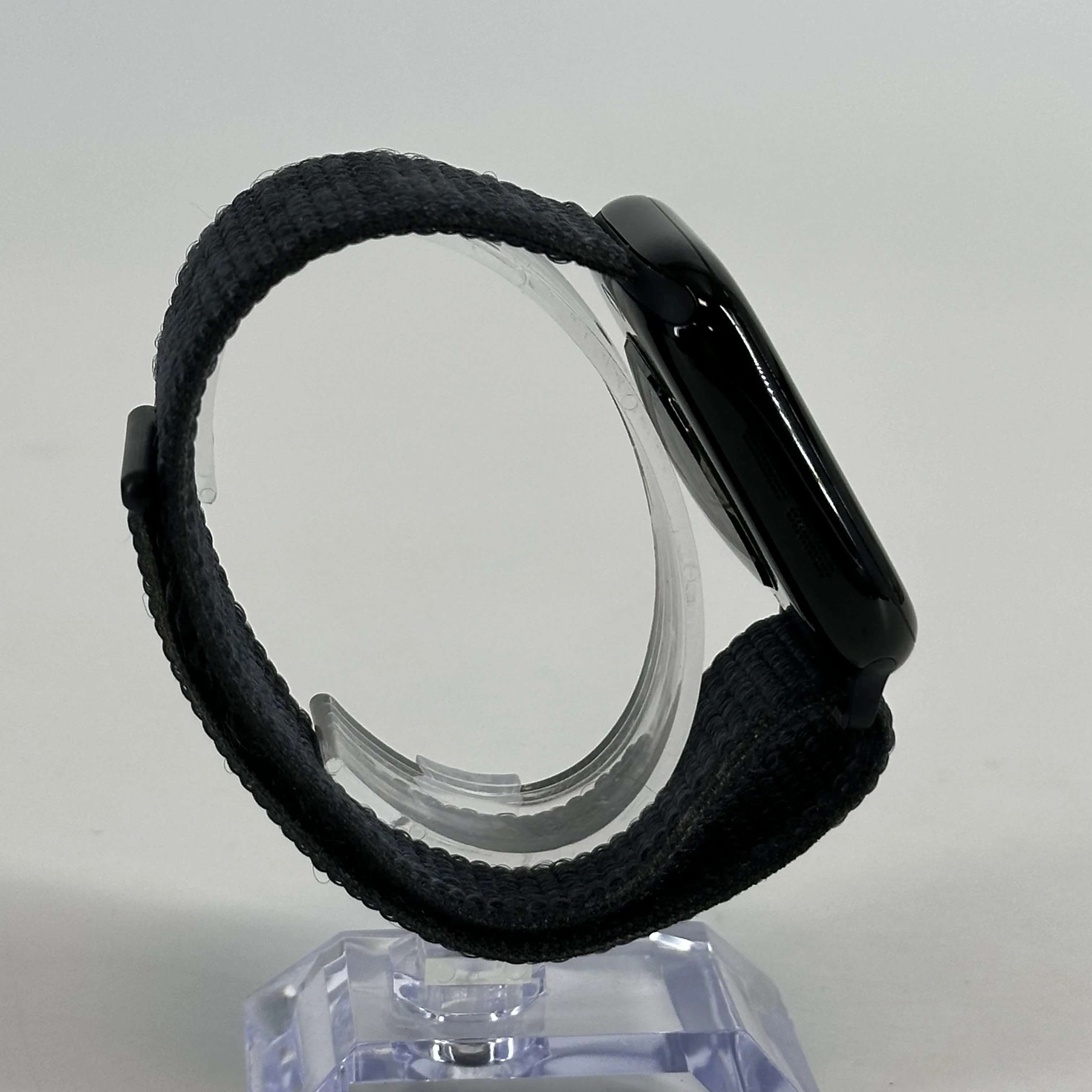 Apple Watch (Series 10) 46mm Jet Black WiFi 64GB - Image 5