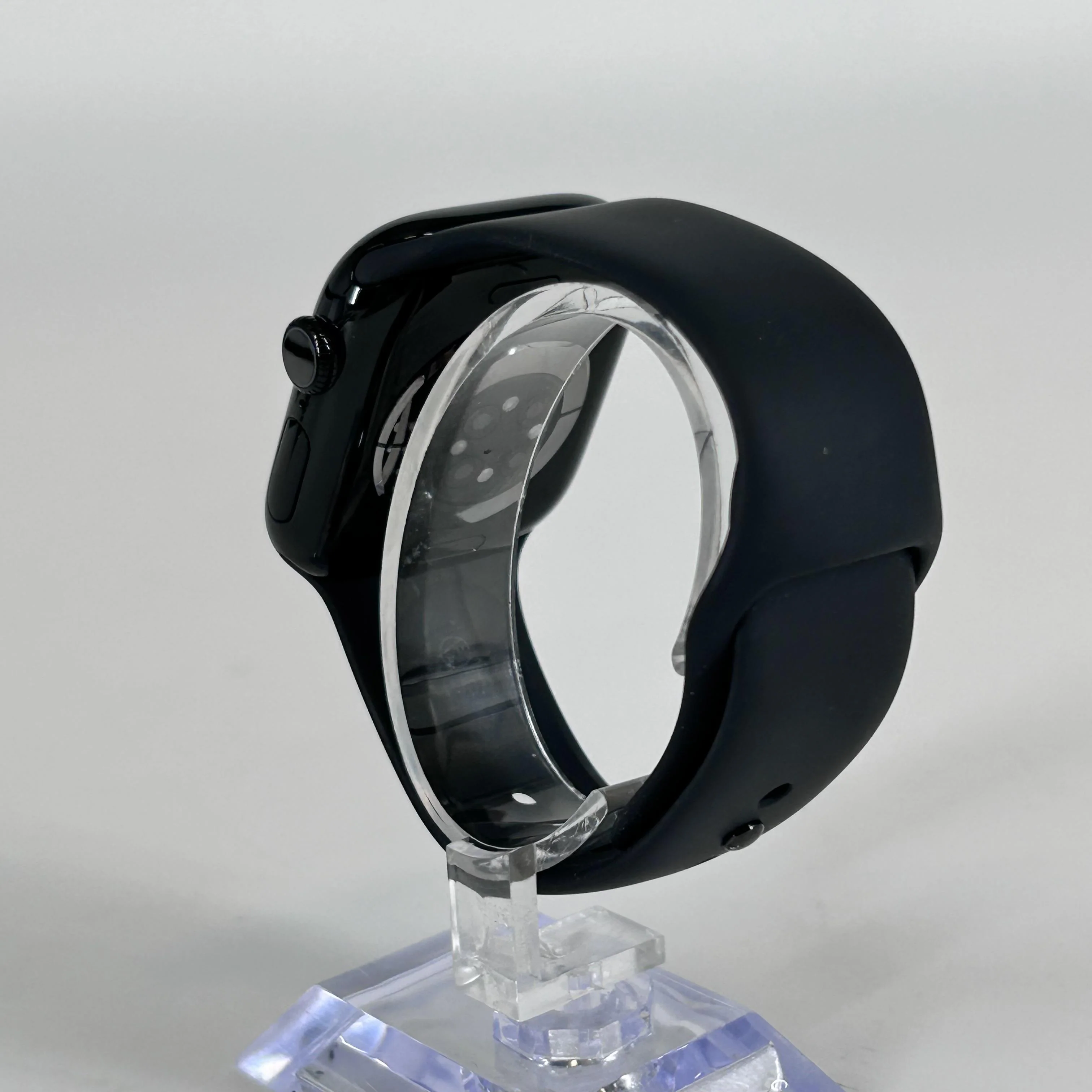 Apple Watch (Series 11) 42mm Jet Black WiFi 64GB - Image 13