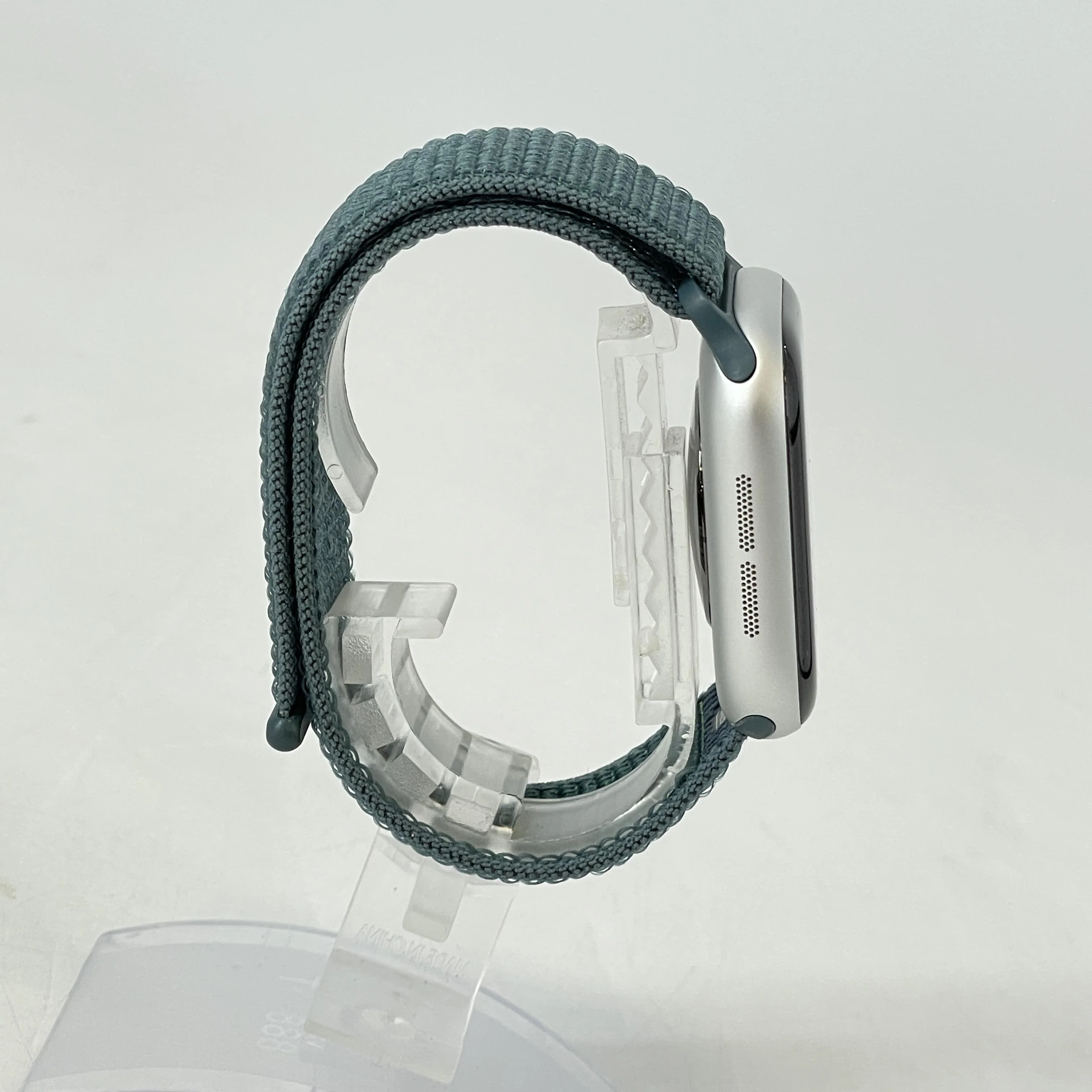 Apple Watch (Series 11) 42mm Silver WiFi 64GB - Image 4