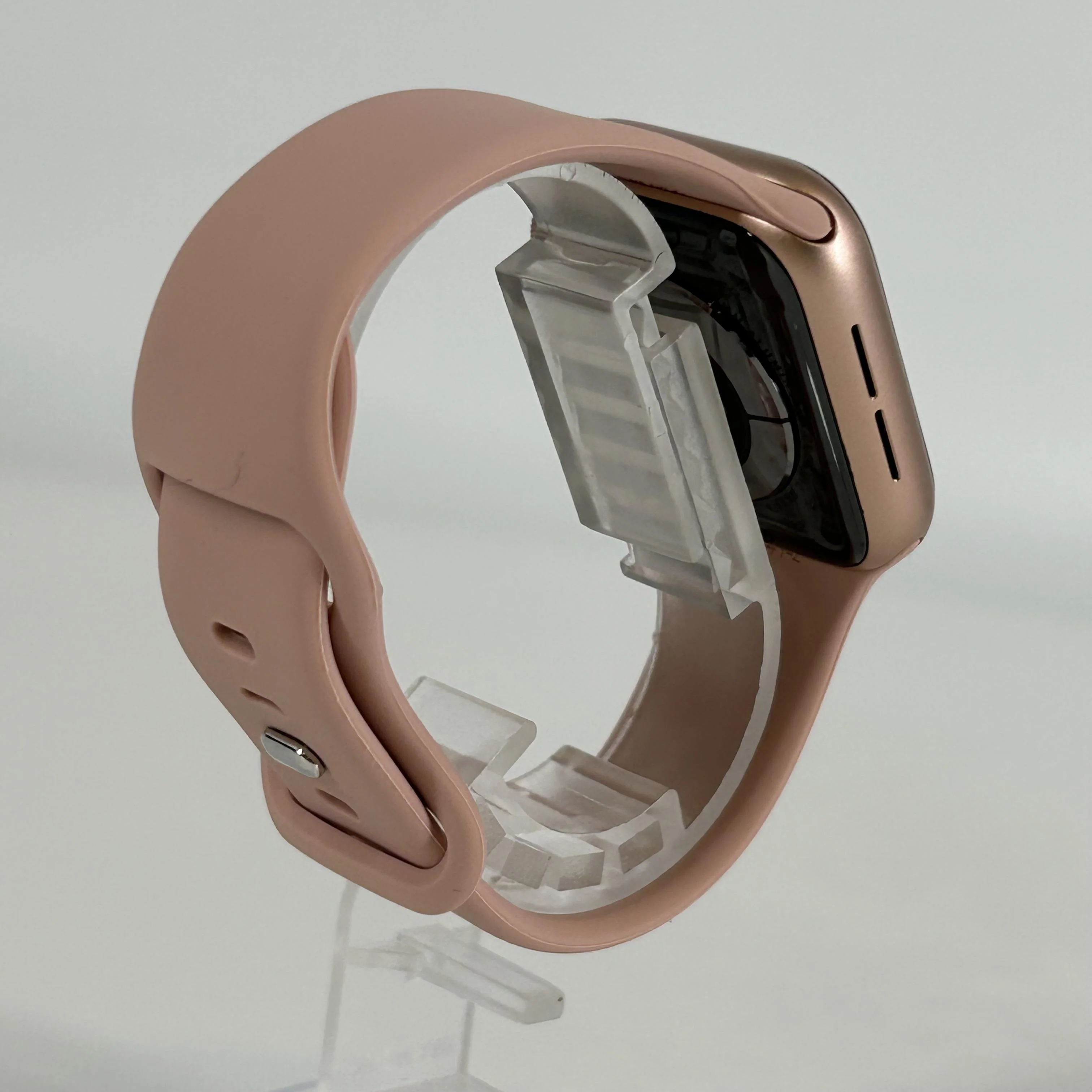 Apple Watch (Series 6) 40mm Gold Unlocked 32GB - Image 4