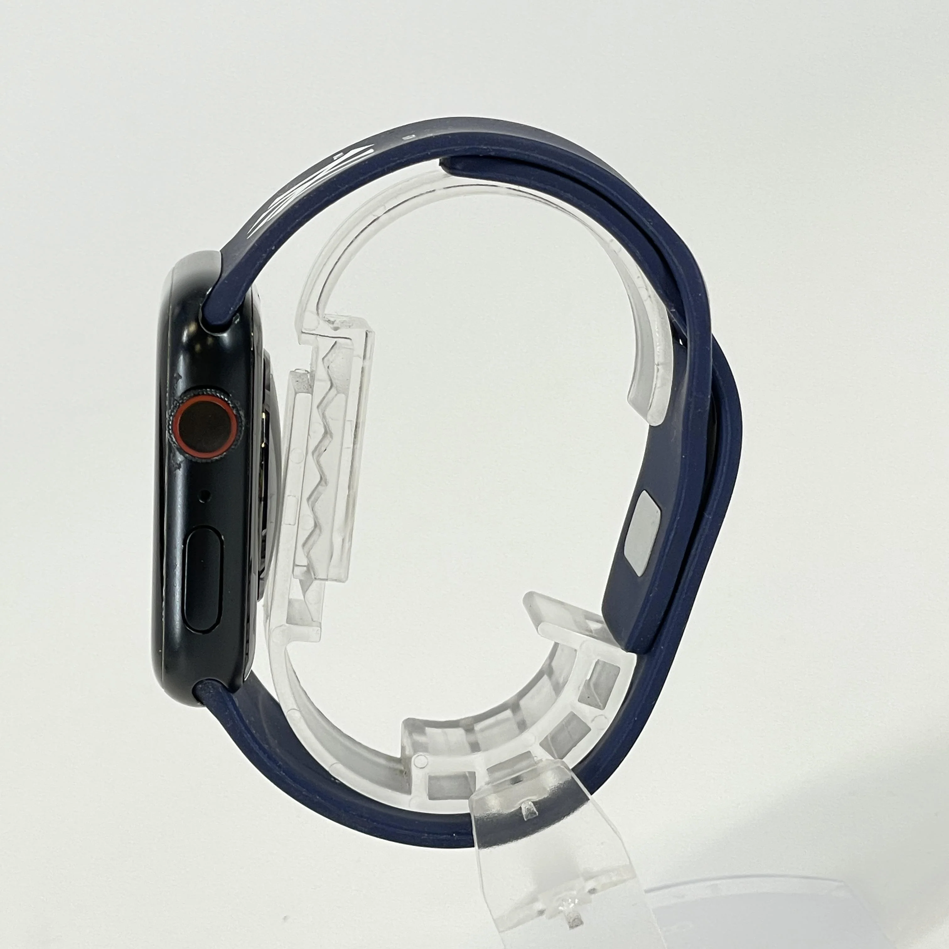 Apple Watch (Series 7) 45mm Space Black Unlocked 32GB - Image 5