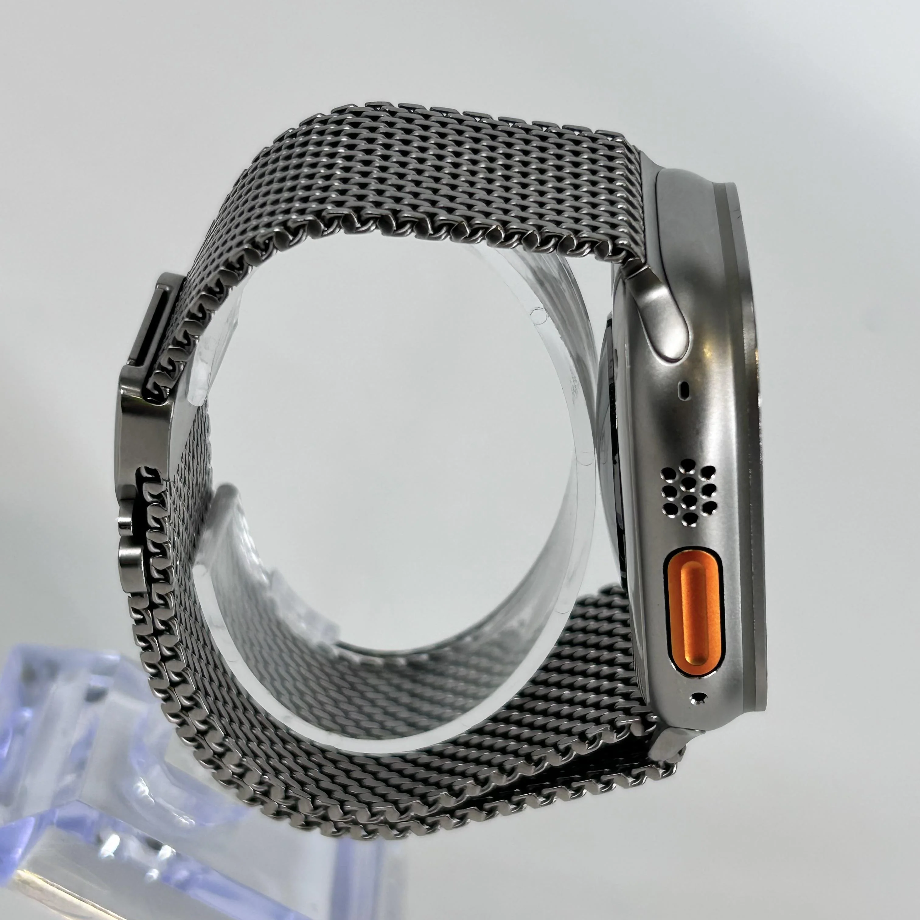 Apple Watch (Ultra 2) 49mm Natural Unlocked 64GB - Image 3