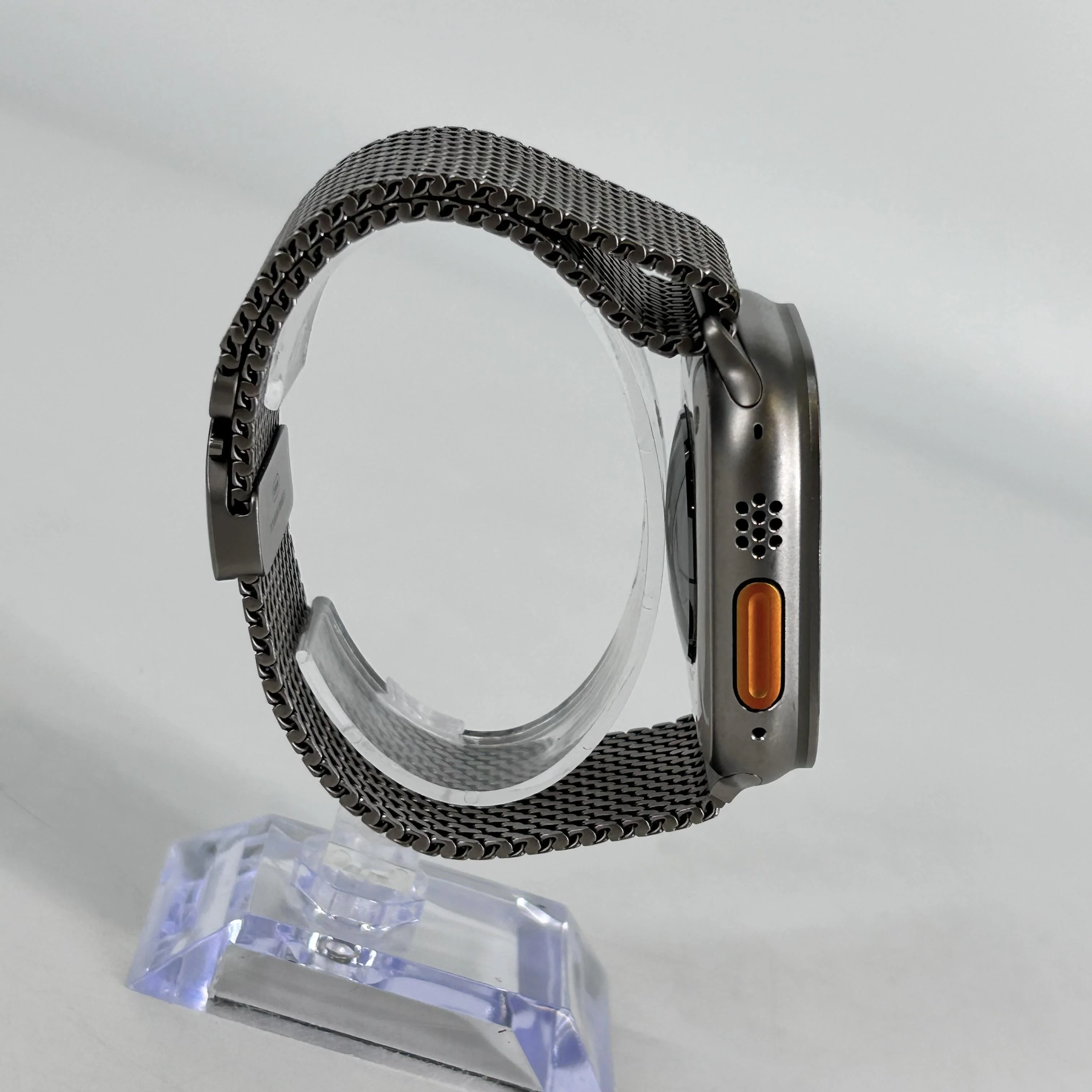 Apple Watch (Ultra 2) 49mm Natural Unlocked 64GB - Image 3