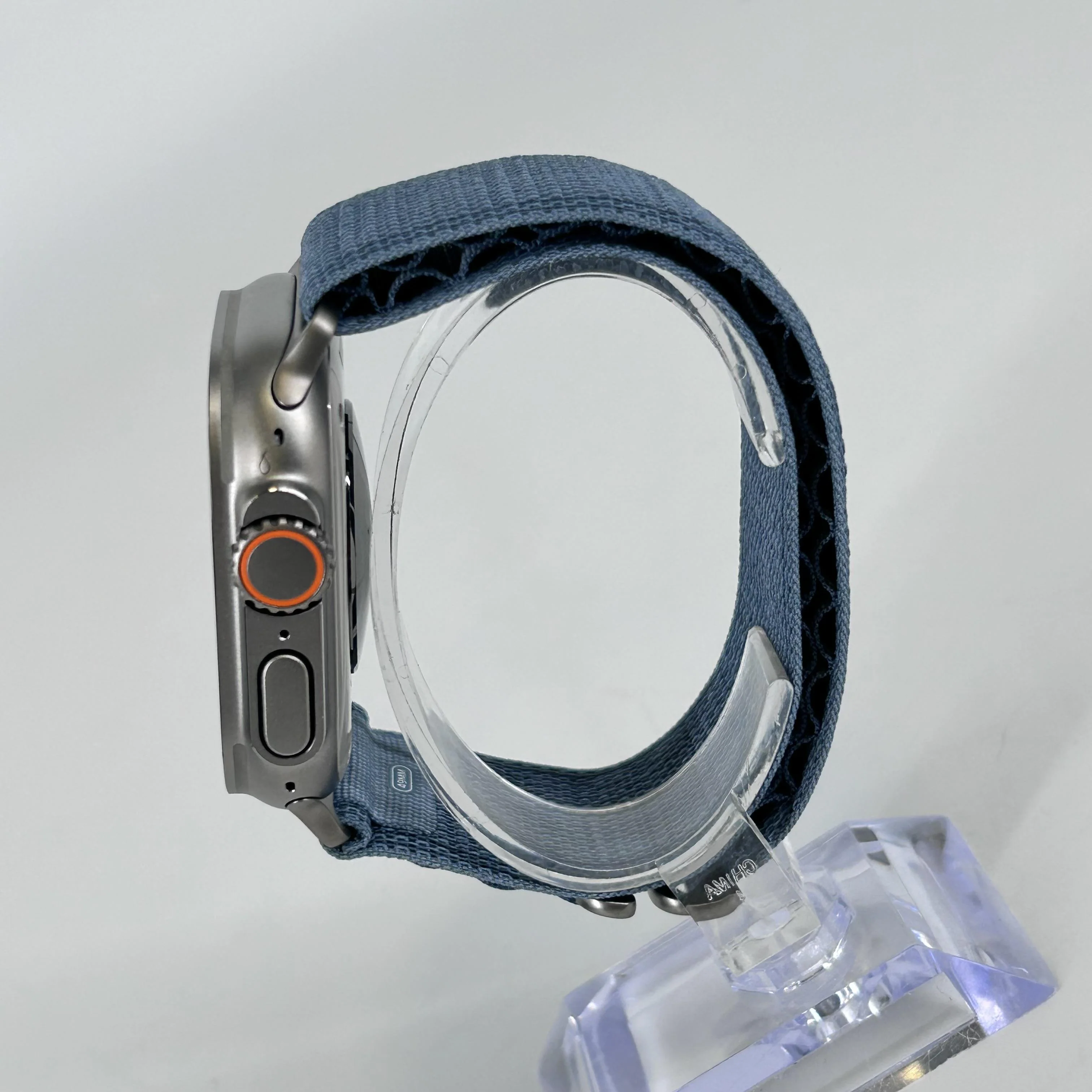 Apple Watch (Ultra 3) 49mm Natural Unlocked 64GB - Image 5