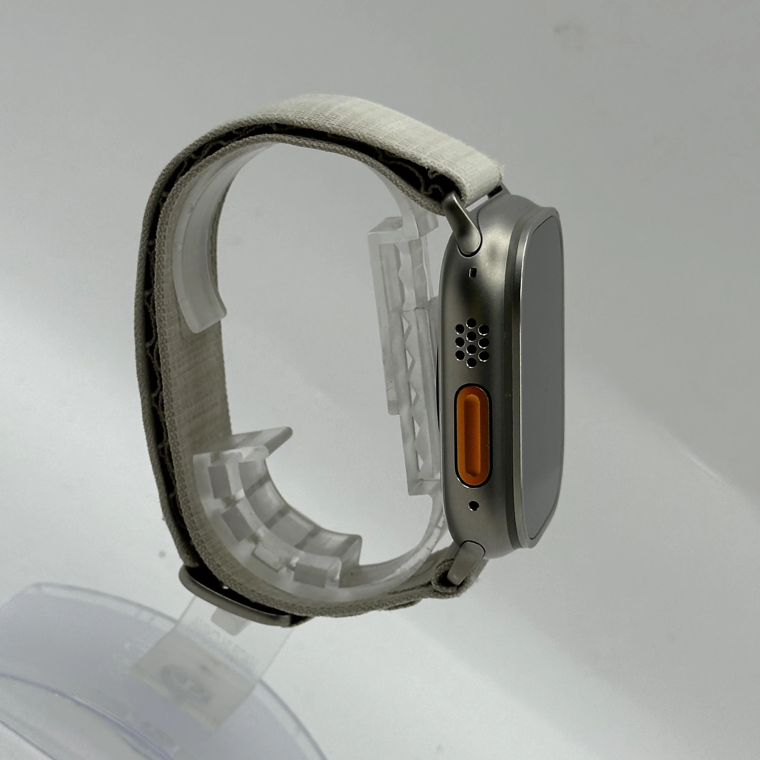 Apple Watch (Ultra) 49mm Unlocked 32GB - Image 4