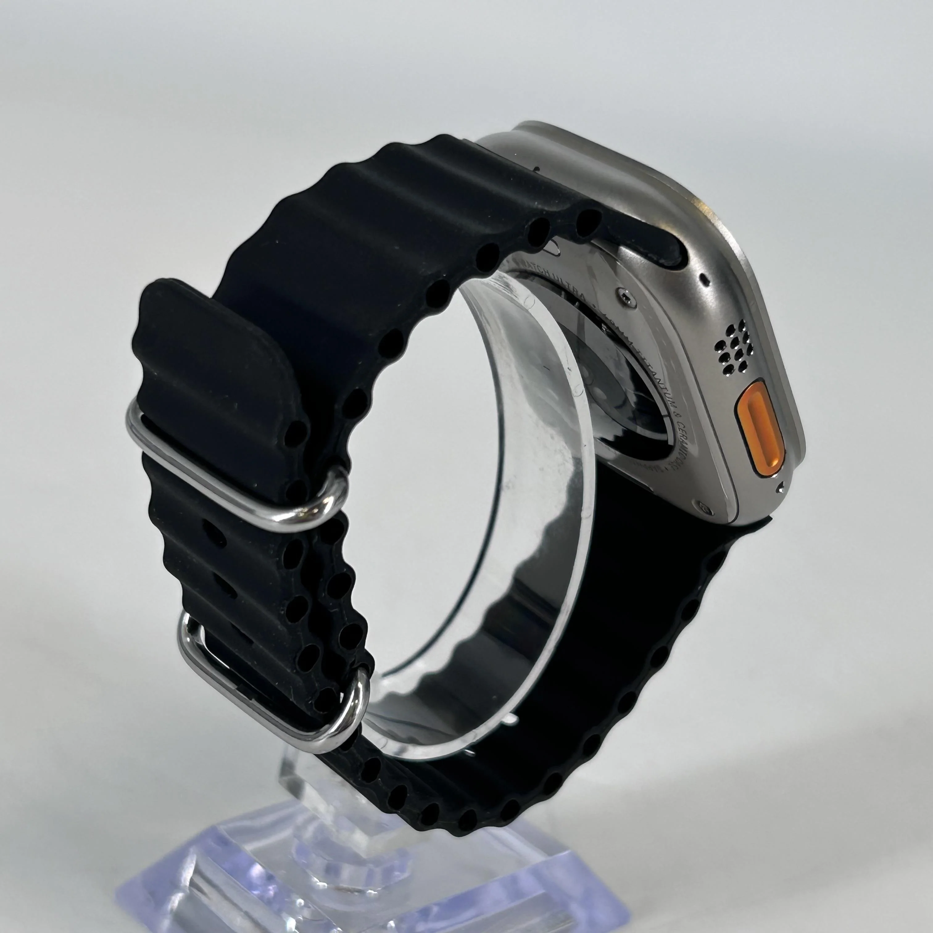 Apple Watch (Ultra) 49mm Unlocked 32GB - Image 4