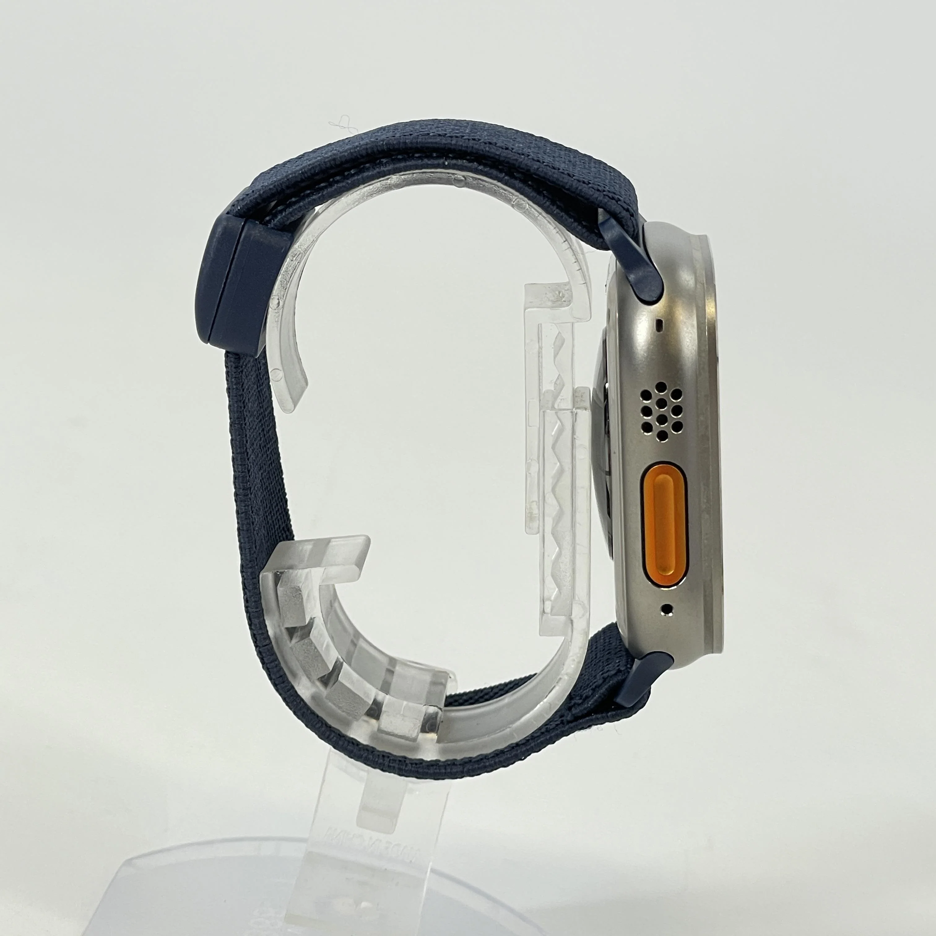 Apple Watch (Ultra) 49mm Unlocked 32GB - Image 4