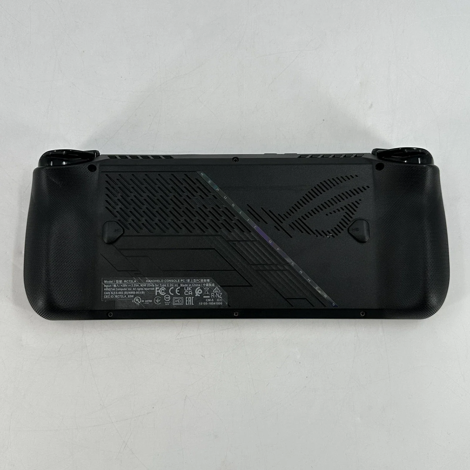 Asus ROG Ally X Black AMD Ryzen Z1 Extreme 24GB RAM 2TB Solid State Drive - Image 4
