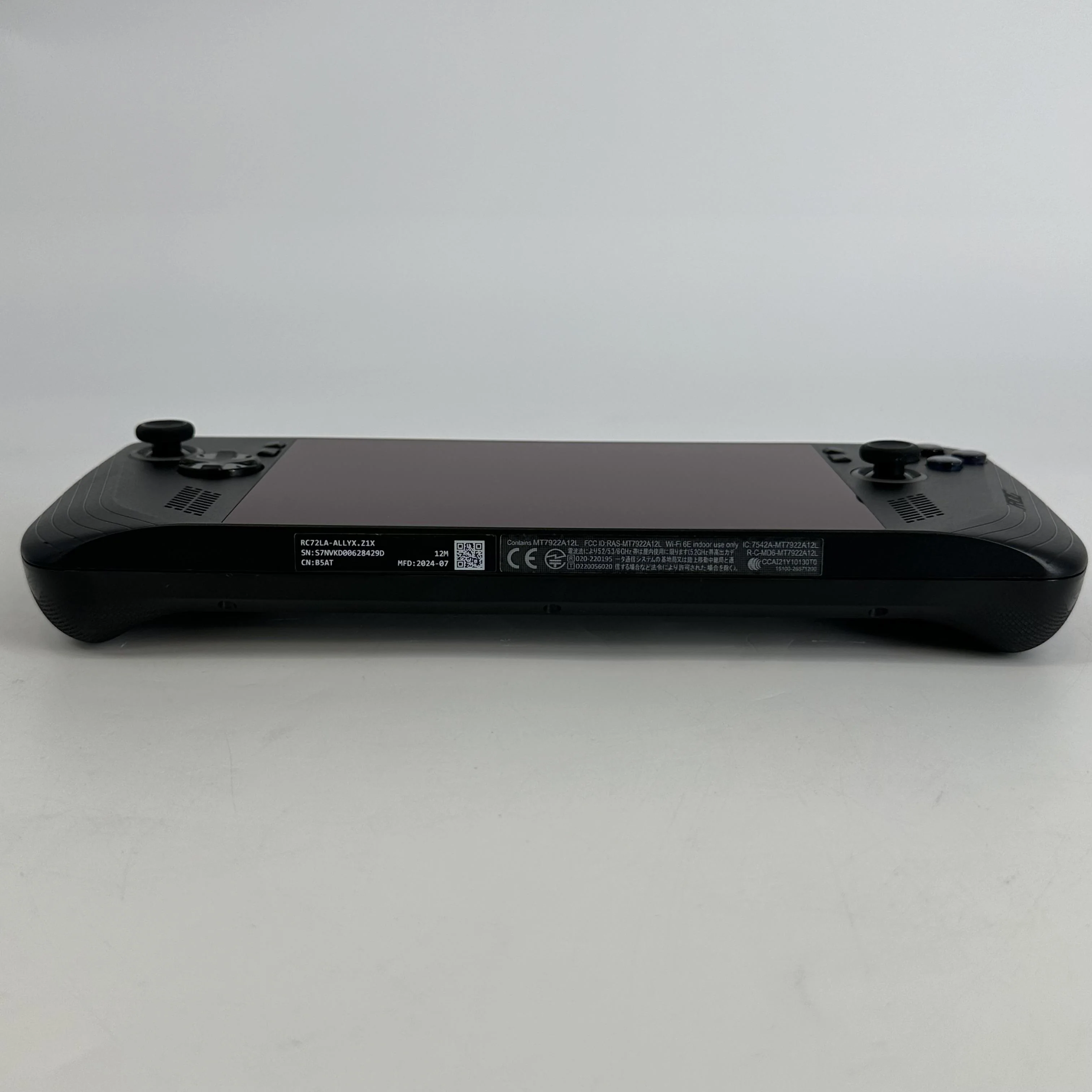 Asus ROG Ally X Black AMD Ryzen Z1 Extreme 24GB RAM 2TB Solid State Drive - Image 5