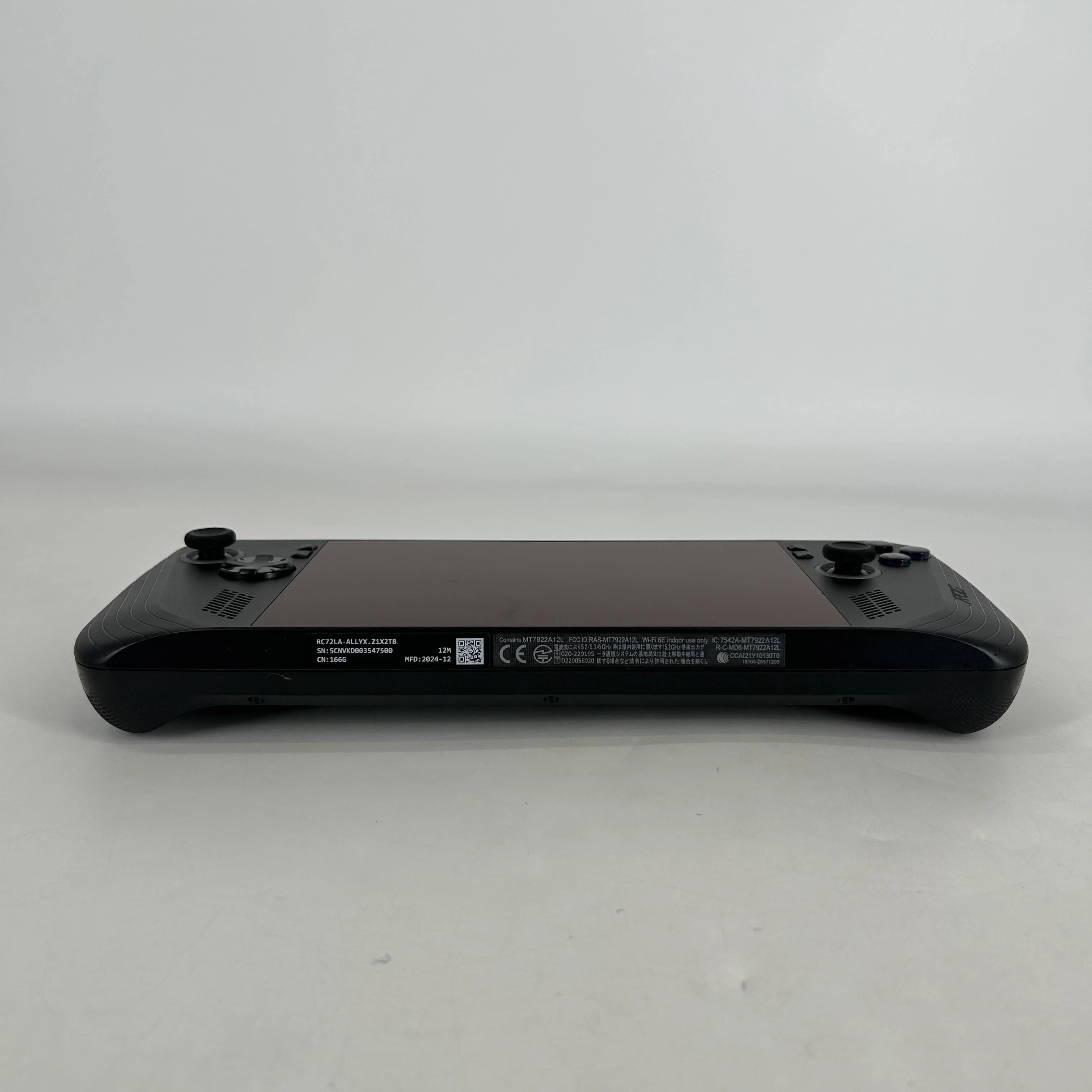 Asus ROG Ally X Black AMD Ryzen Z1 Extreme 24GB RAM 2TB Solid State Drive - Image 4