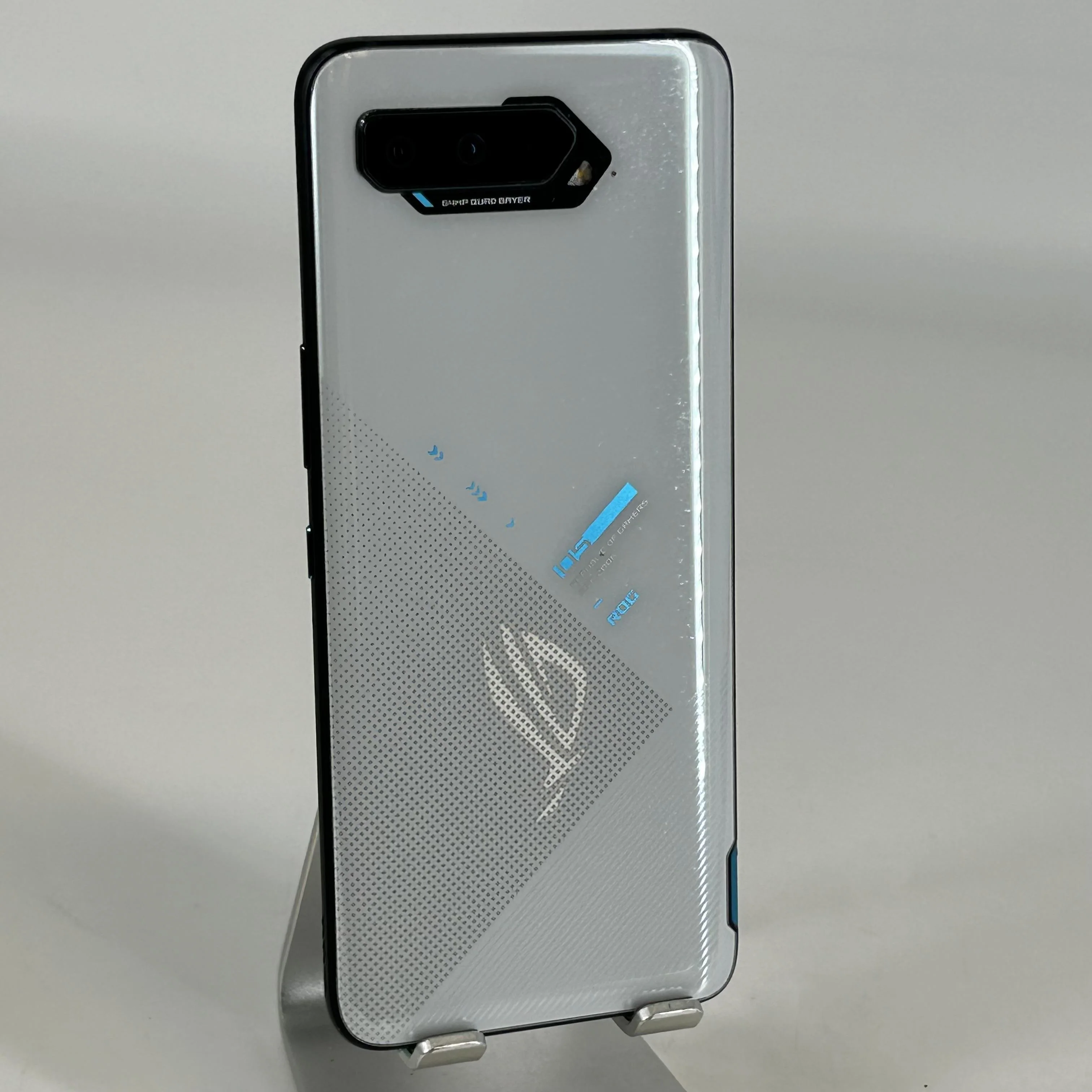 ASUS ROG Phone 5s 16GB RAM 512GB White (GSM Unlocked) - Image 6