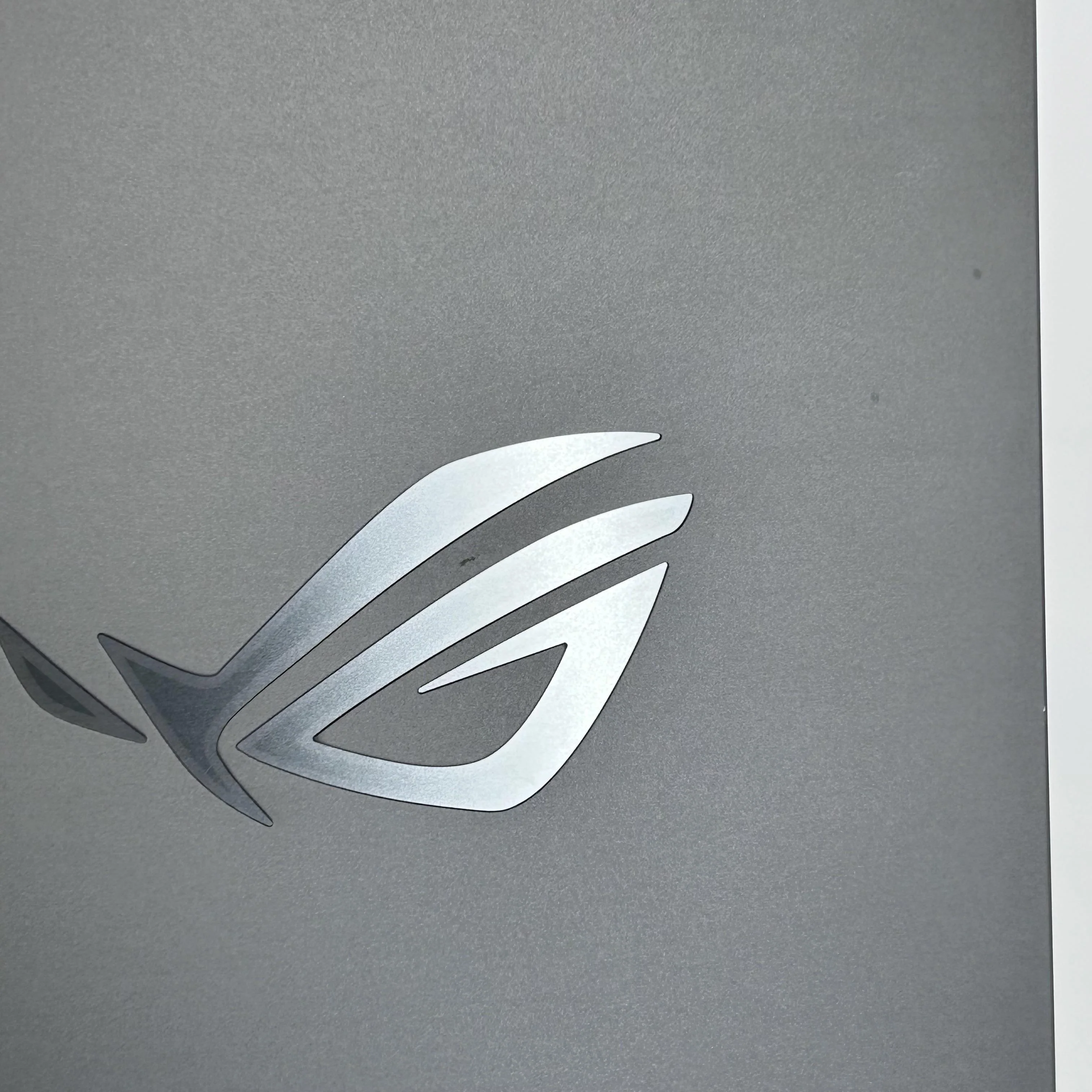 Asus ROG Strix G17 G713 17.3 Black 3.0 GHz AMD Ryzen 9 7845HX 16GB RAM 1TB Solid State Drive NVIDIA GeForce RTX 4060 8 GB - Image 25