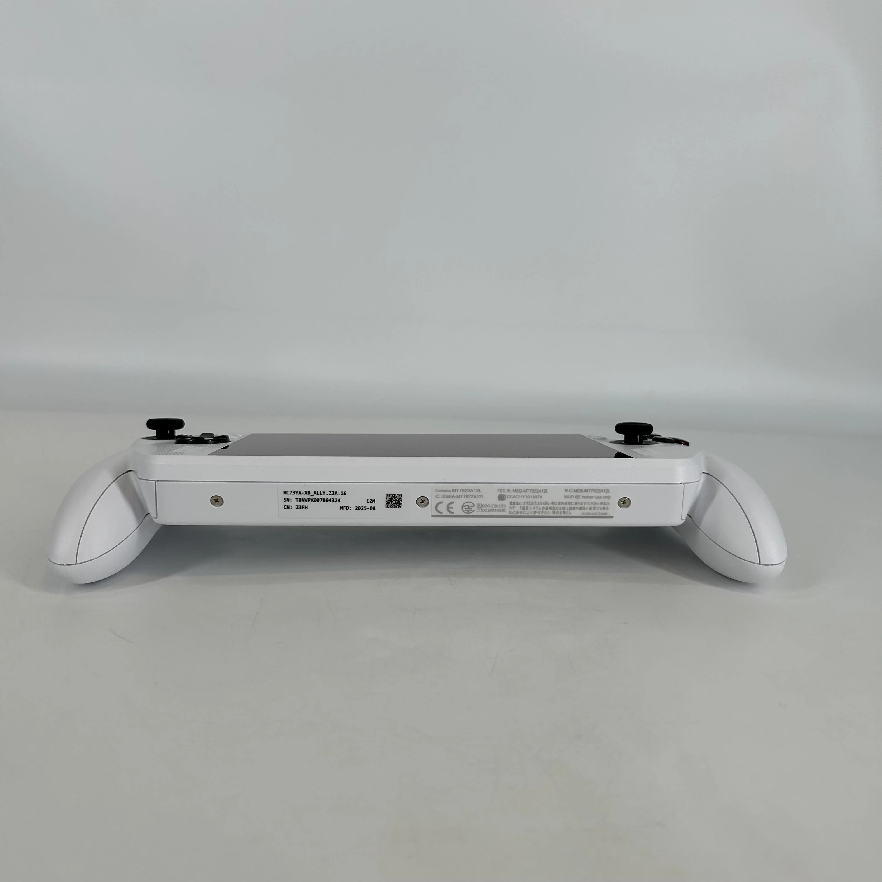Asus ROG Xbox Ally White AMD Ryzen Z2 A 16GB RAM 512GB Solid State Drive - Image 10