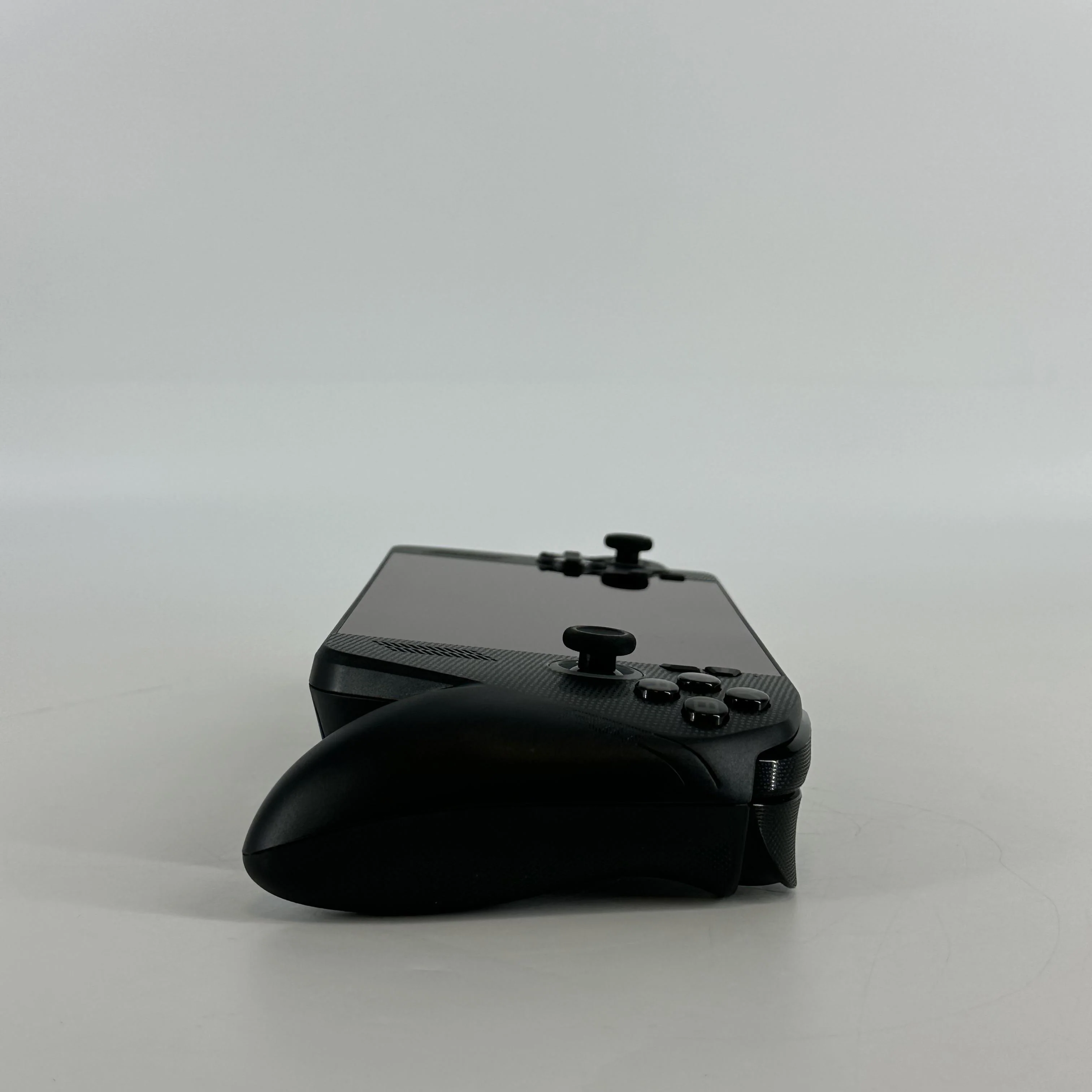 Asus ROG Xbox Ally X Black AMD Ryzen AI Z2 Extreme 24GB RAM 1TB Solid State Drive - Image 4