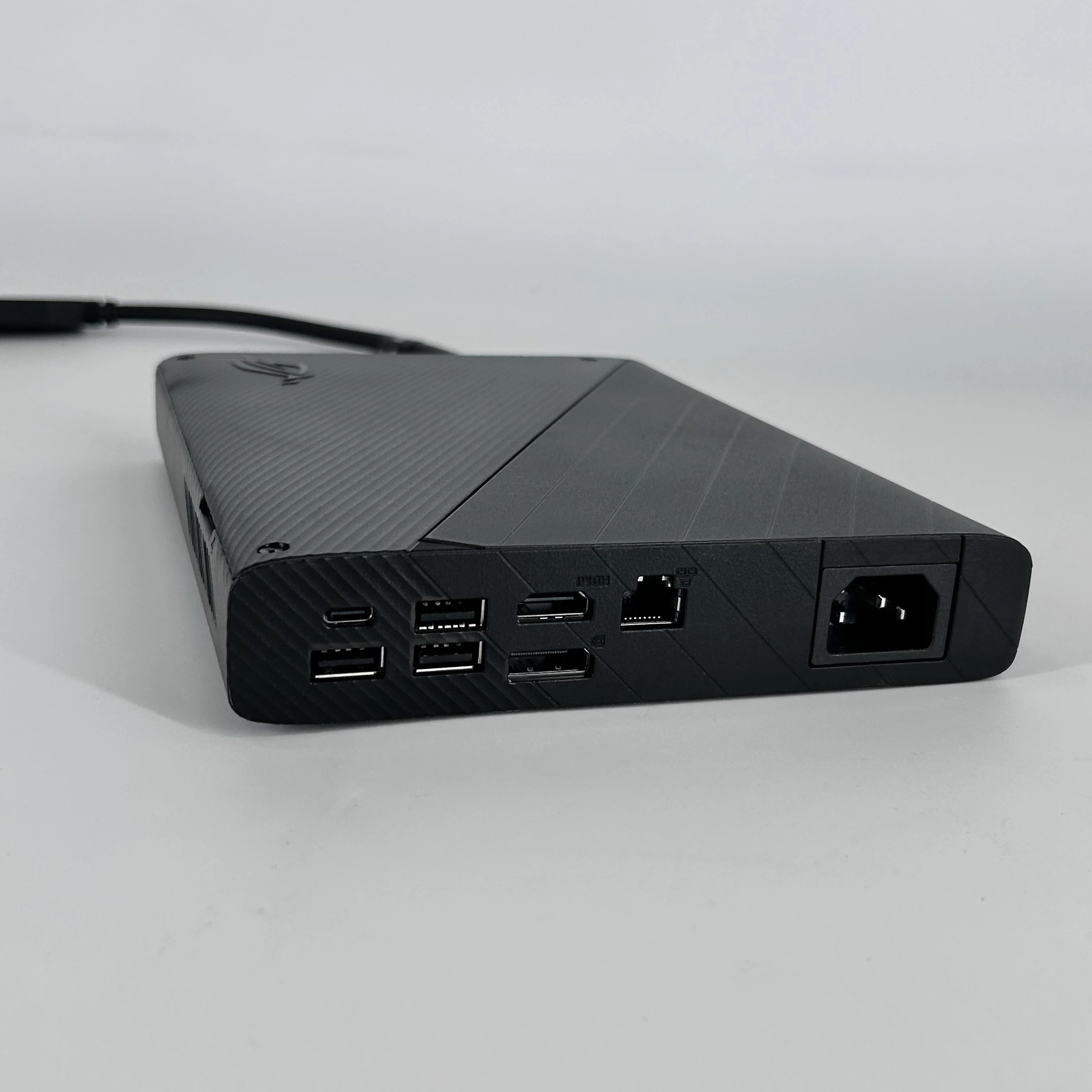 ASUS ROG XG Mobile RTX 4090 16GB RAM - Image 4