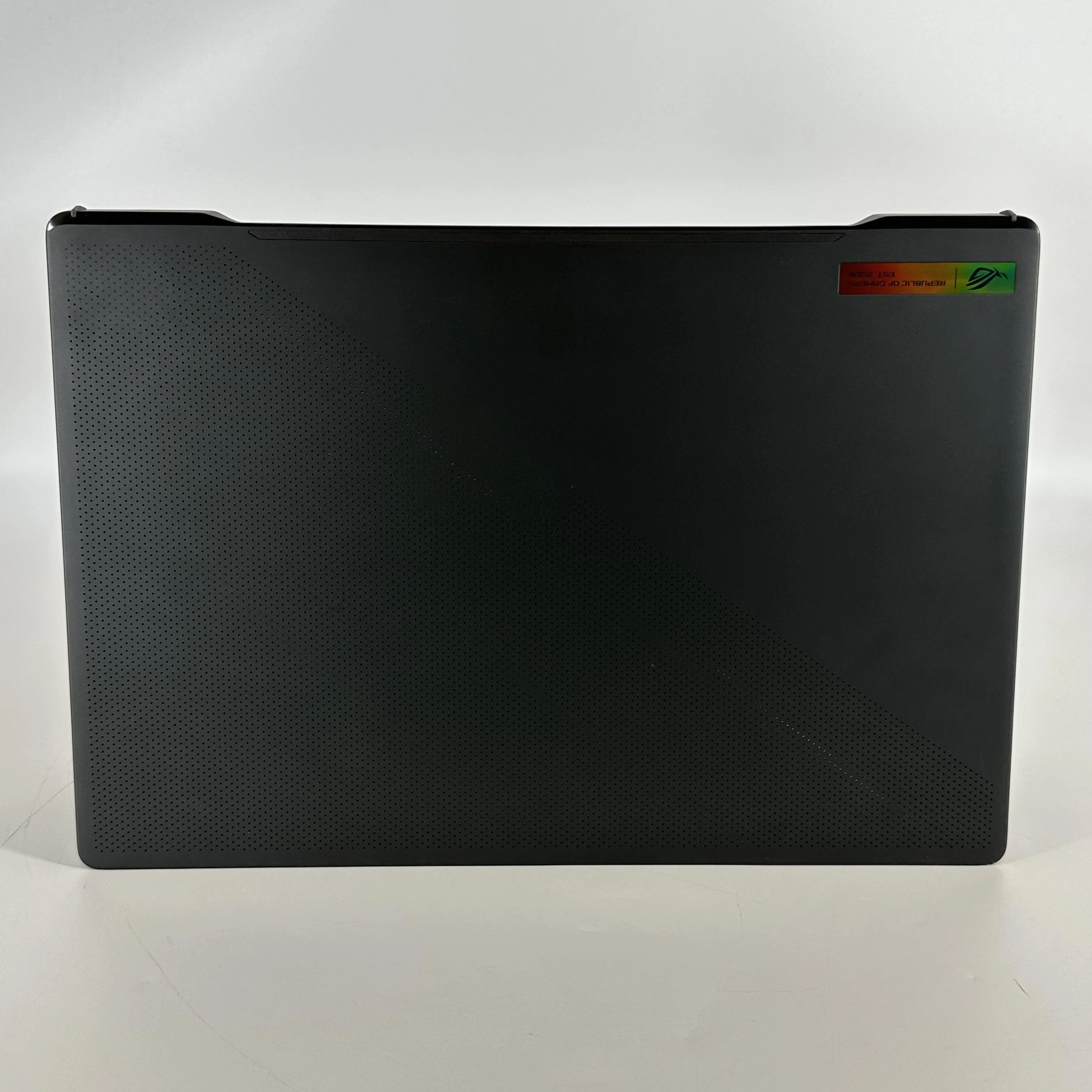 Asus ROG Zephyrus G16 GU603 16 Black 2.4 GHz Intel Core i7 13th Gen. 32GB RAM 512GB Solid State Drive 2TB Solid State Drive NVIDIA GeForce RTX 4060 8 GB - Image 5