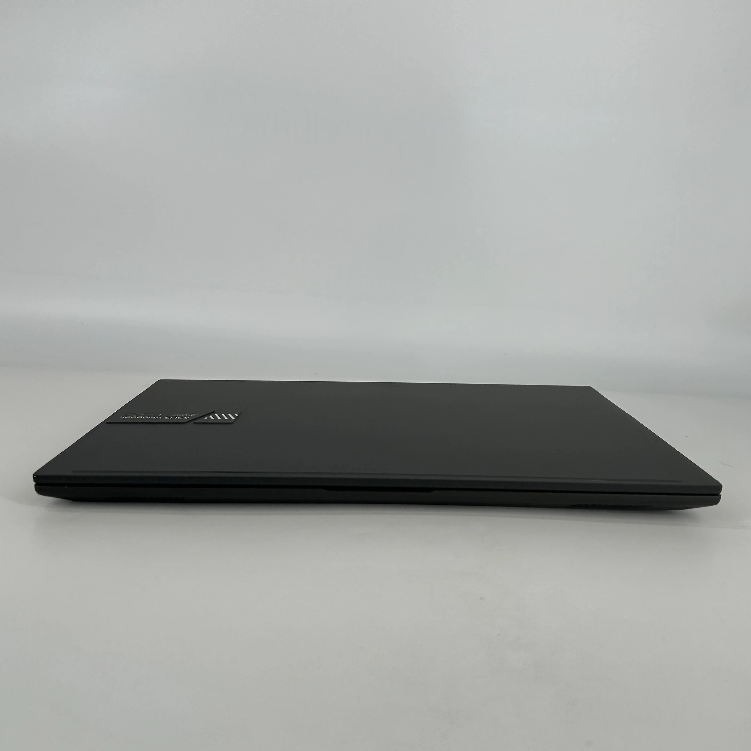 Asus VivoBook Pro 16X 16 Black 3.3 GHz Intel Core i7 11th Gen. 32GB RAM 1TB Solid State Drive - Image 10