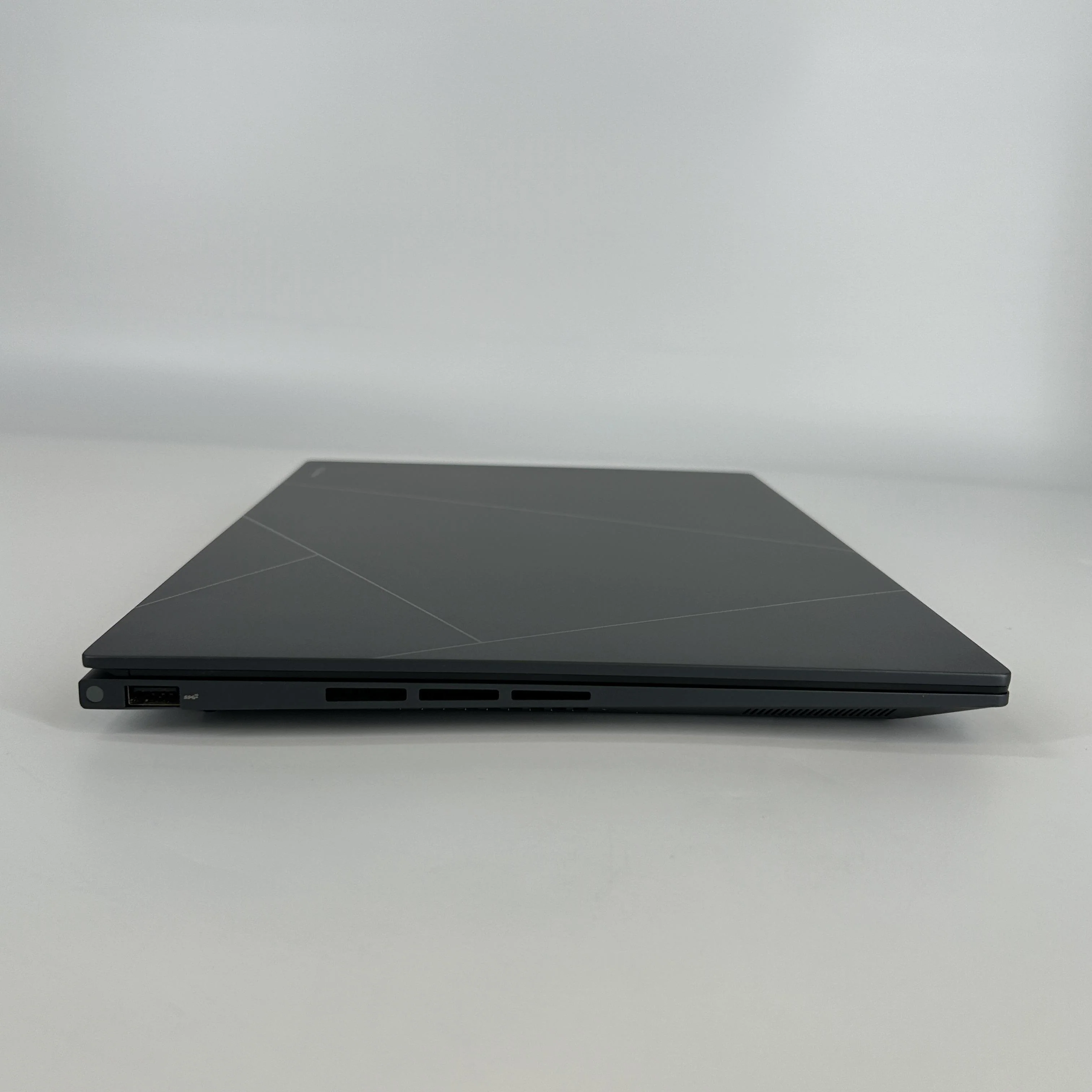 Asus Zenbook 14X Gray 2.4 GHz Intel Core i7 13th Gen. 16GB RAM 512GB Solid State Drive - Image 9