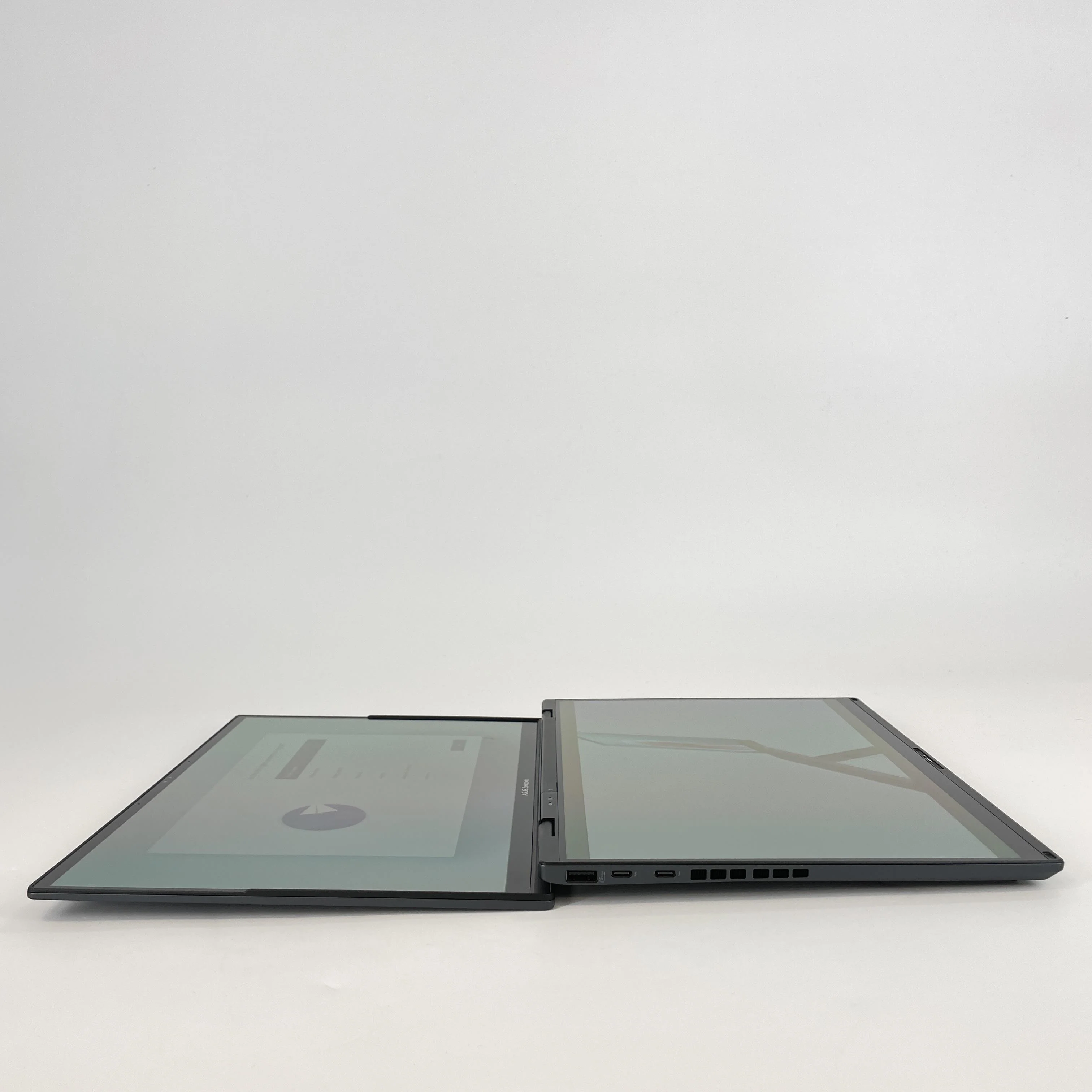 Asus Zenbook Duo 14 Gray 2.5 GHz Intel Core Ultra 9 32GB RAM 1TB Solid State Drive - Image 6