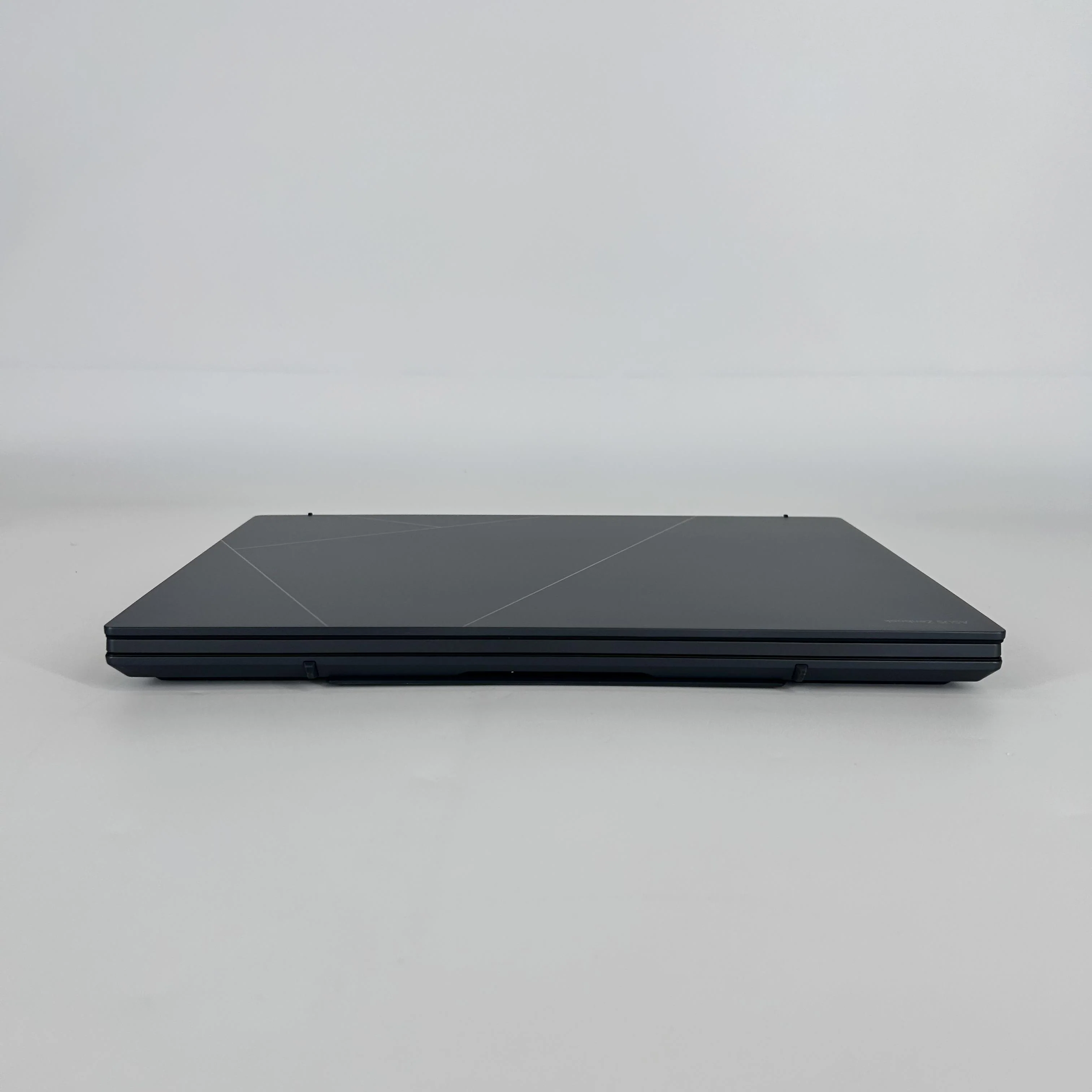 Asus Zenbook Duo 14 Gray 2.5 GHz Intel Core Ultra 9 32GB RAM 1TB Solid State Drive - Image 6