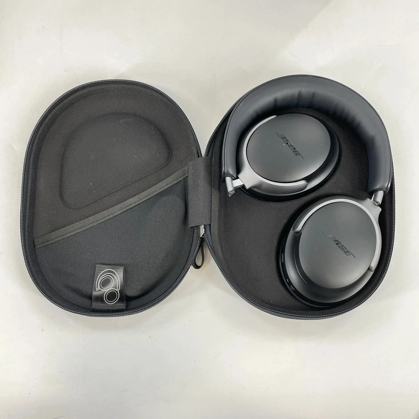 Bose QuietComfort Headphones Black - Image 2
