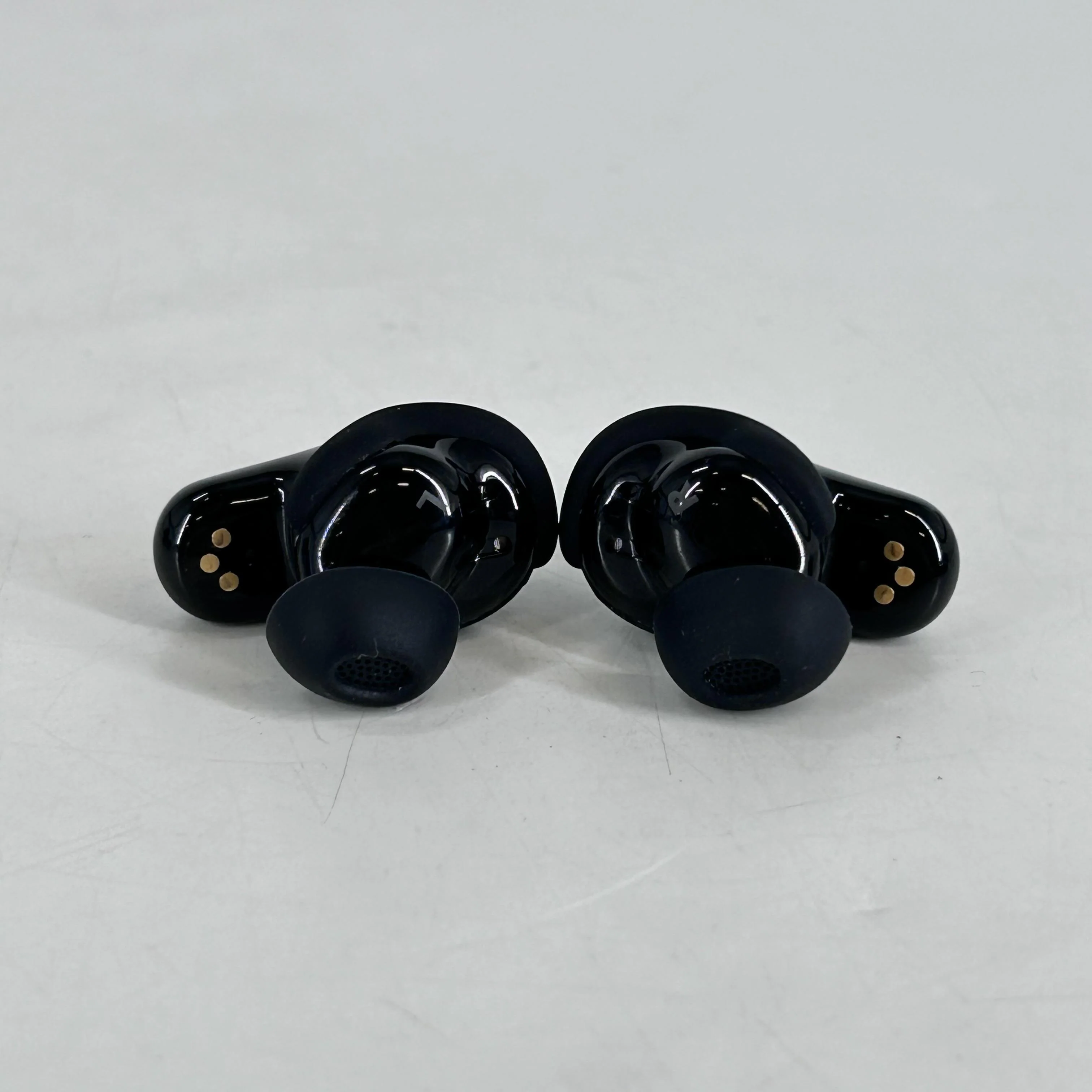 Bose QuietComfort Ultra Earbuds (2nd Gen) Black - Image 9