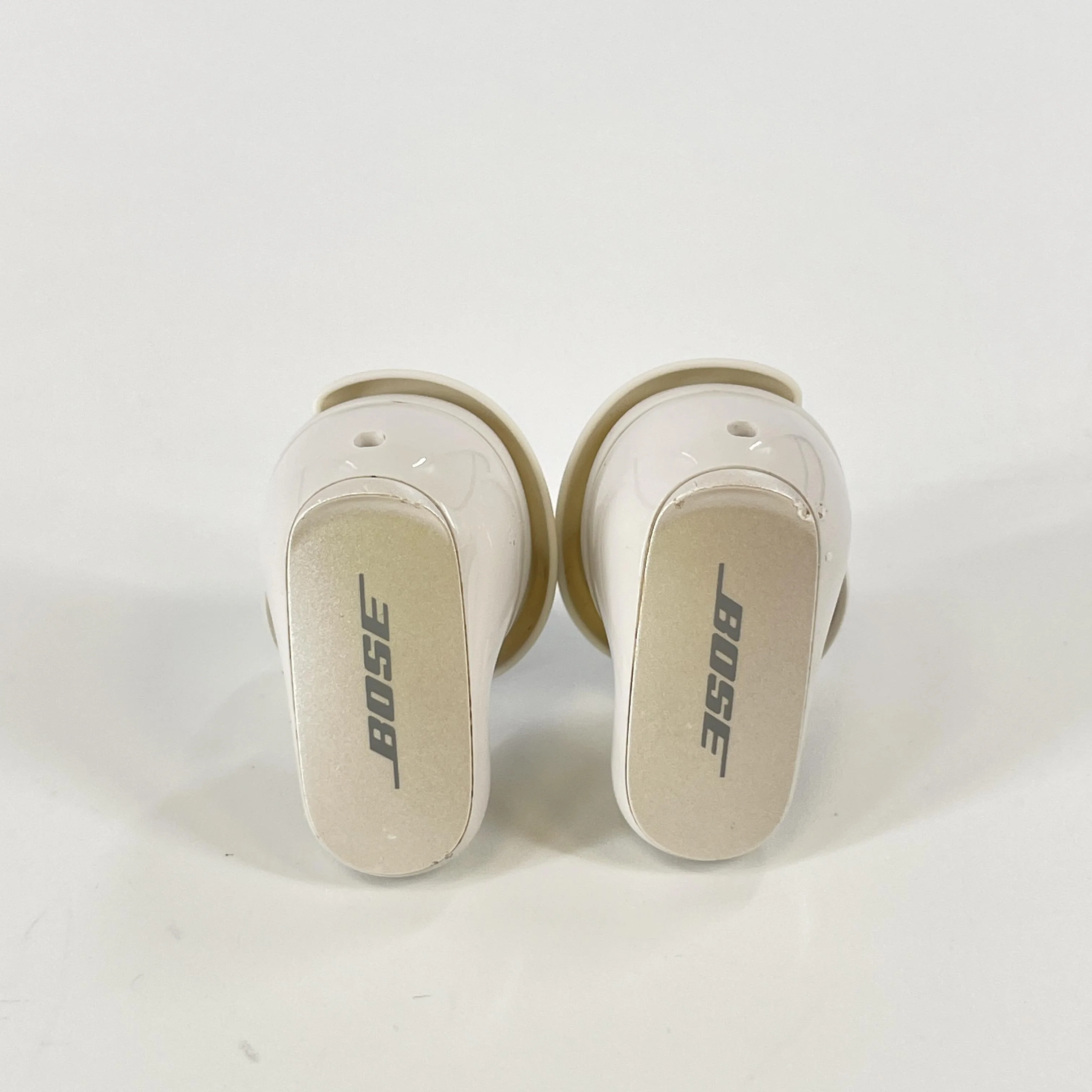 Bose QuietComfort Ultra Earbuds (2nd Gen) White Smoke - Image 12