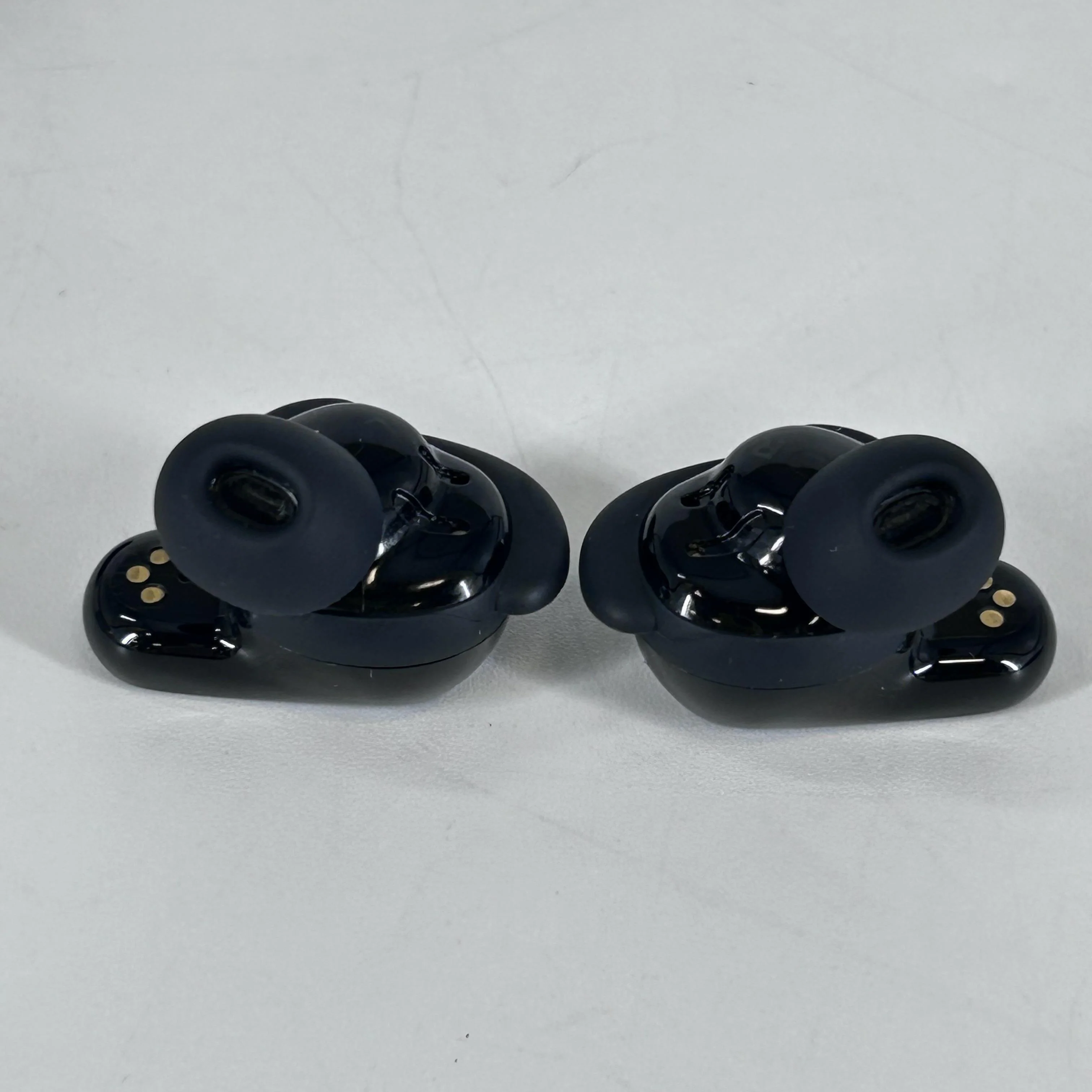 Bose QuietComfort Ultra Earbuds Black - Image 10