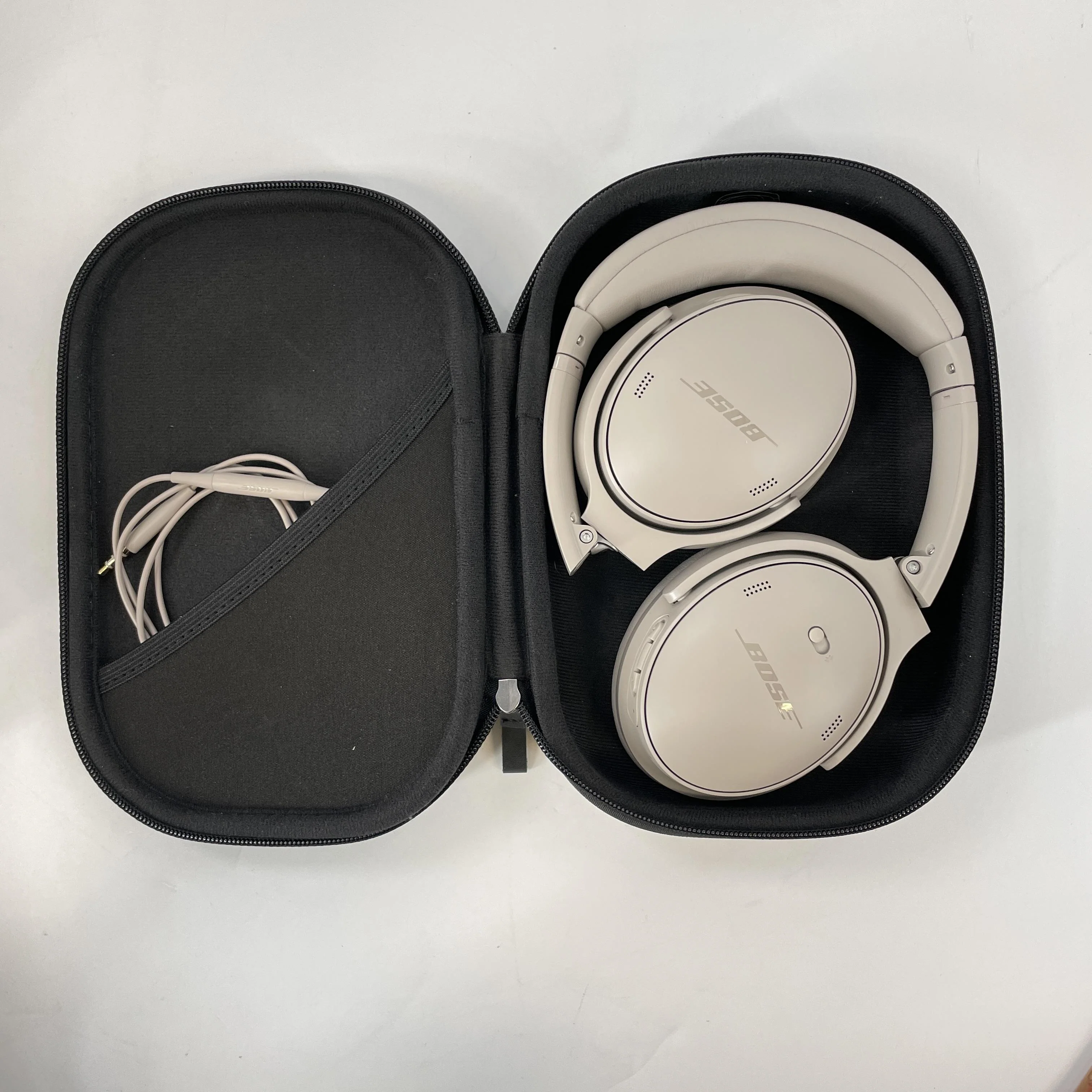 Bose QuietComfort Ultra Headphones Sand - Image 2