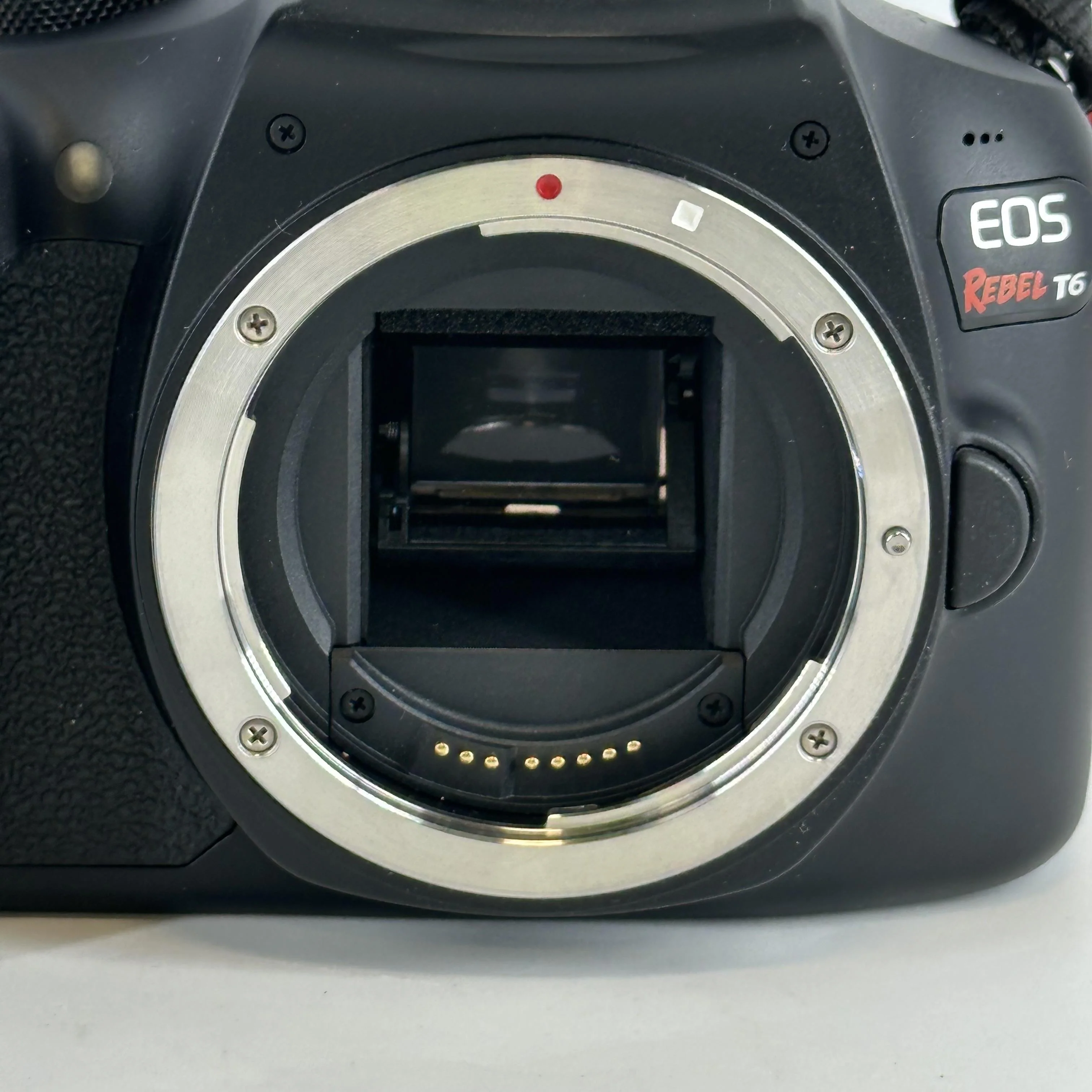 Canon EOS Rebel T6 18MP Black - Image 9