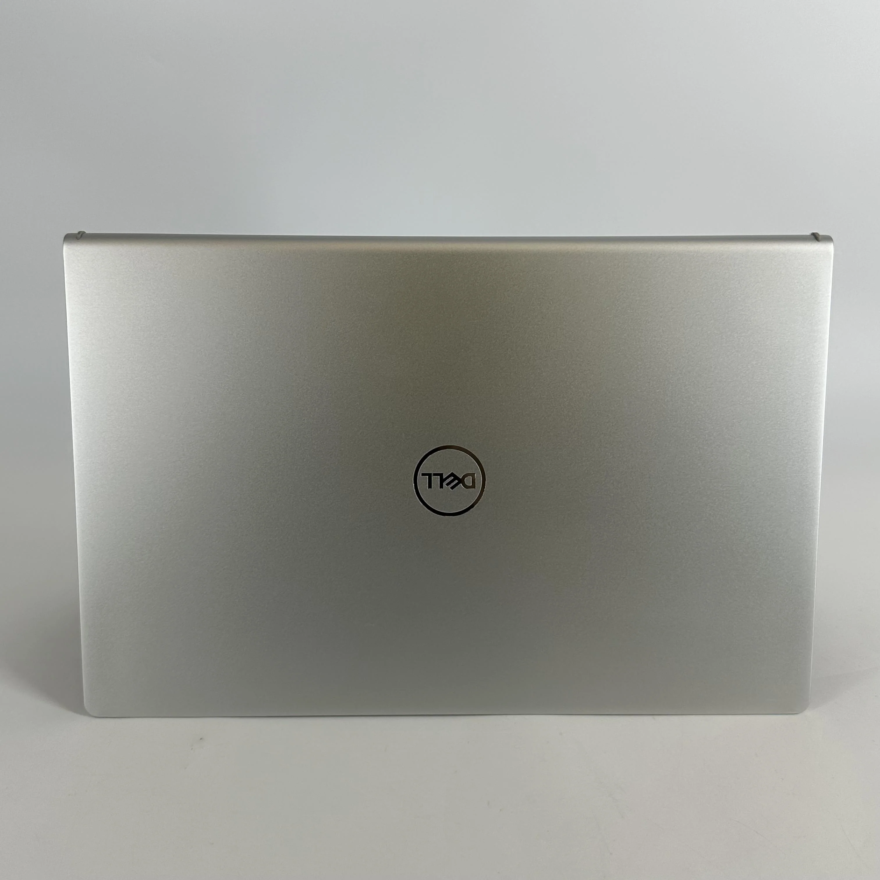 Dell 15 DC15250 Platinum Silver 1.7 GHz Intel Core i7 13th Gen. 16GB RAM 512GB Solid State Drive - Image 7