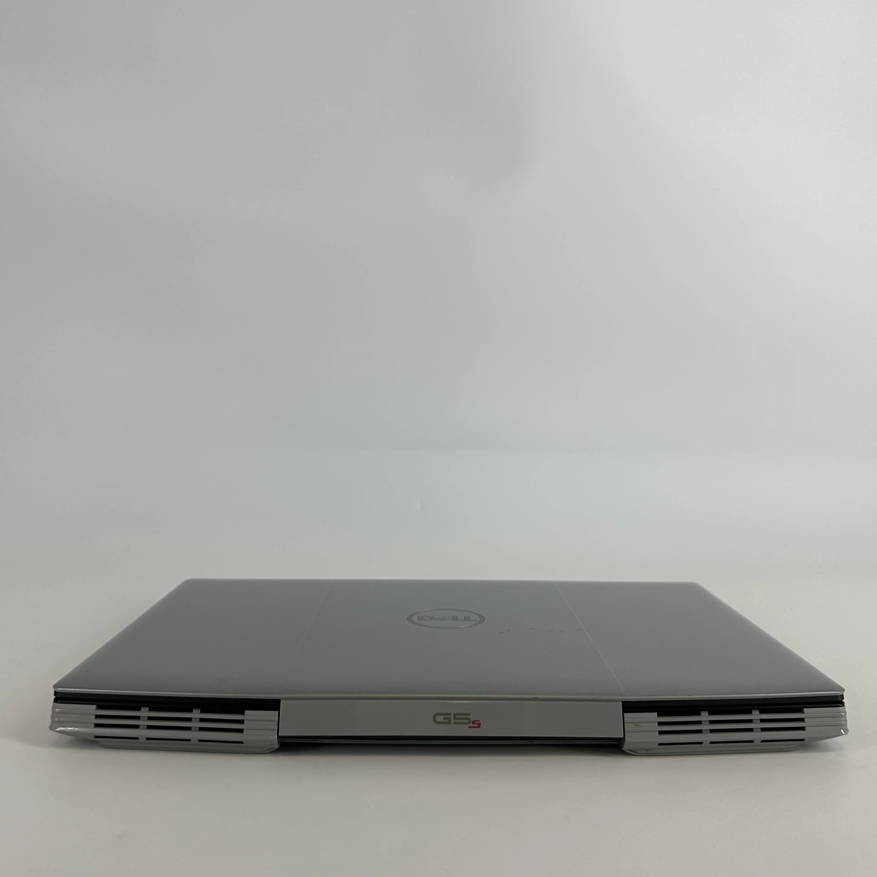 Dell G5 5505 SE 15.6 Gray 3.0 GHz AMD Ryzen 5 4600H 8GB RAM 256GB Solid State Drive AMD Radeon RX 5600M 6 GB - Image 17