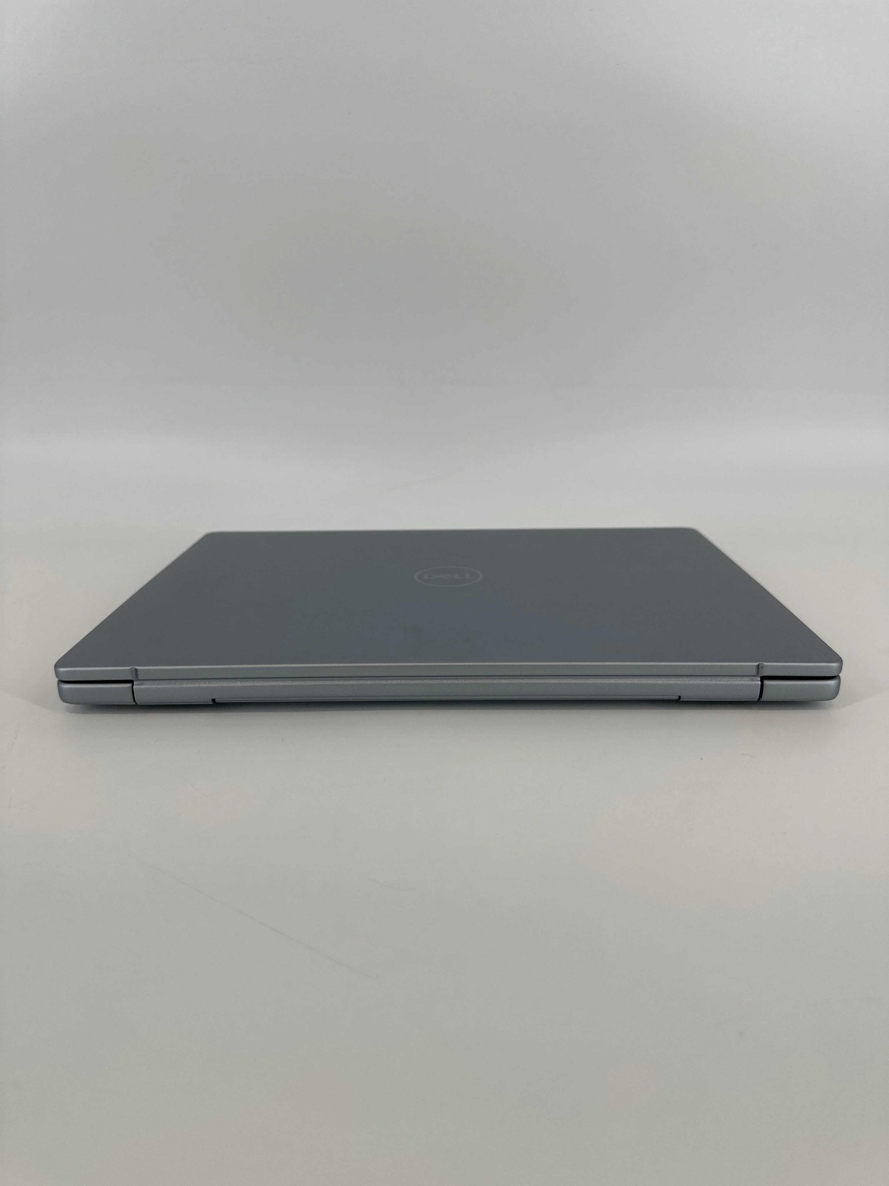 Dell Inspiron 5440 14 Silver 1.8 GHz Intel Core 7 16GB RAM 1TB Solid State Drive - Image 9