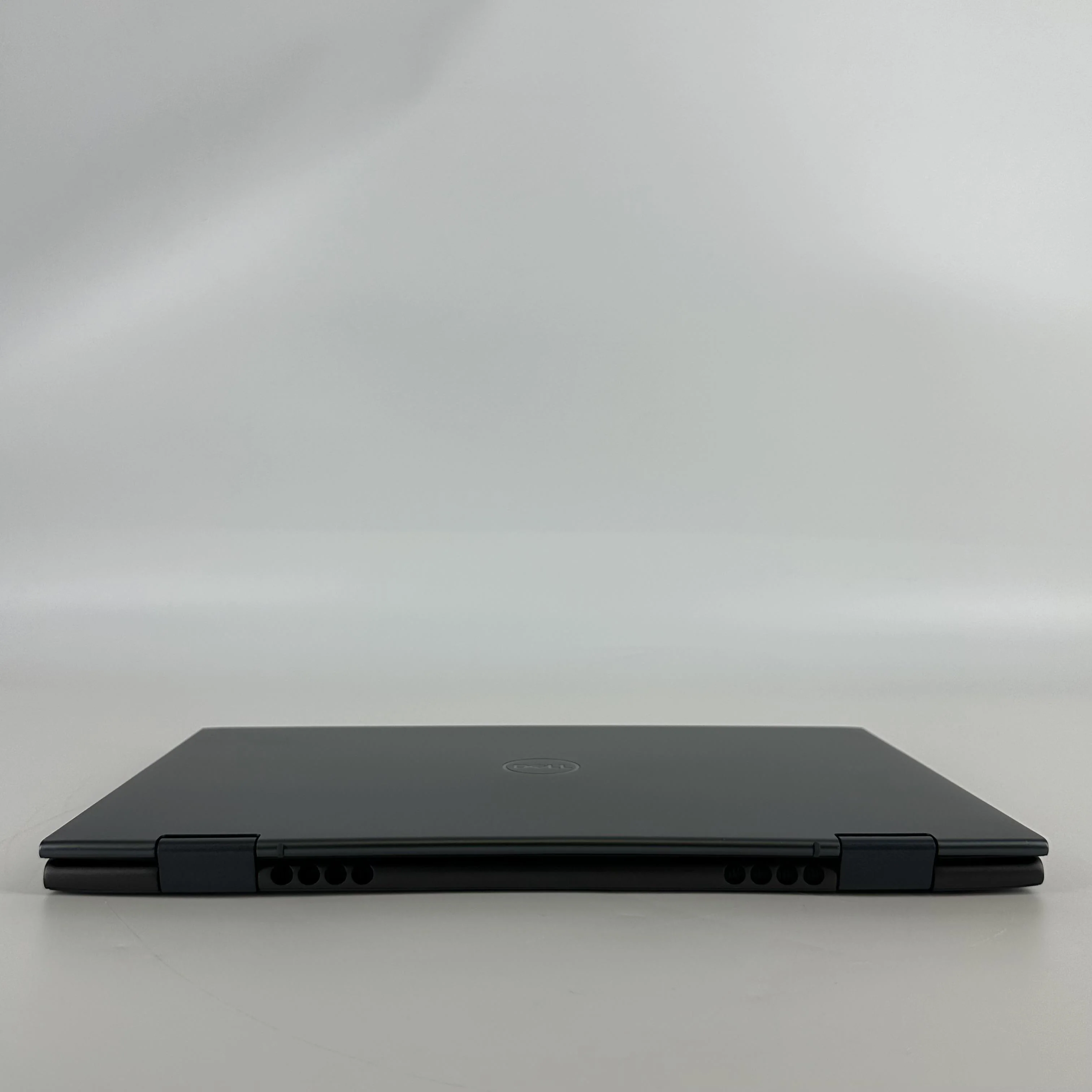 Dell Inspiron 7415 (2-in-1) 14 Gray 2.1 GHz AMD Ryzen 5 5500U 8GB RAM 256GB Solid State Drive - Image 8