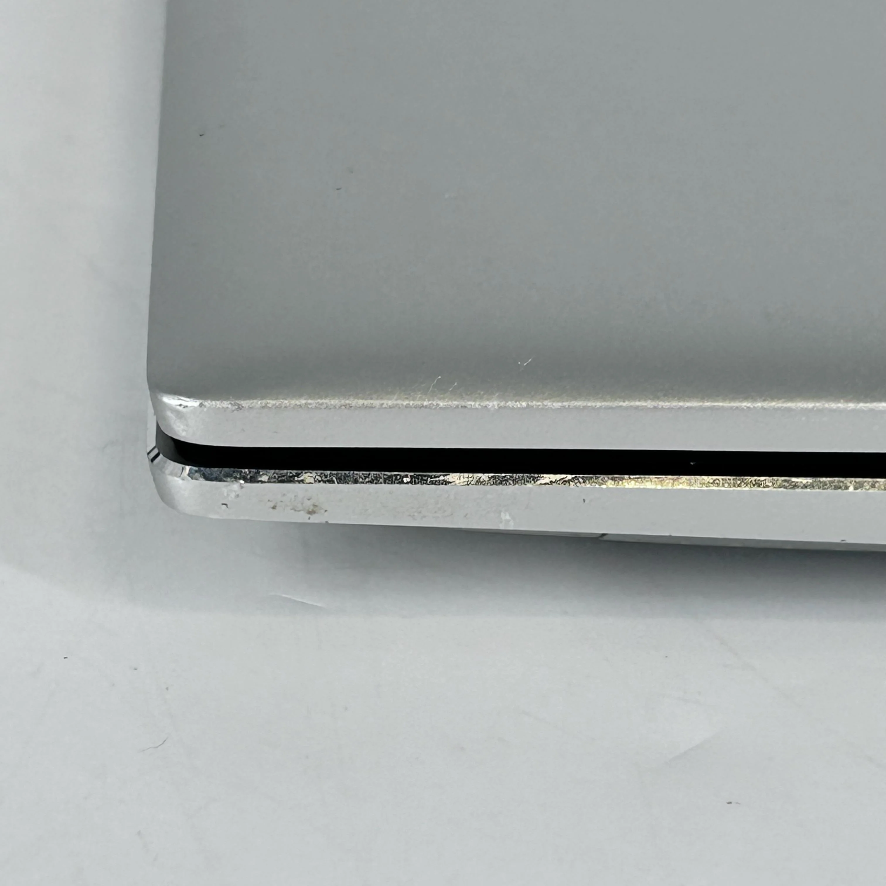 Dell Inspiron 7706 (2-in-1) 17 Silver 2.8 GHz Intel Core i7 11th Gen. 16GB RAM 1TB Solid State Drive - Image 13