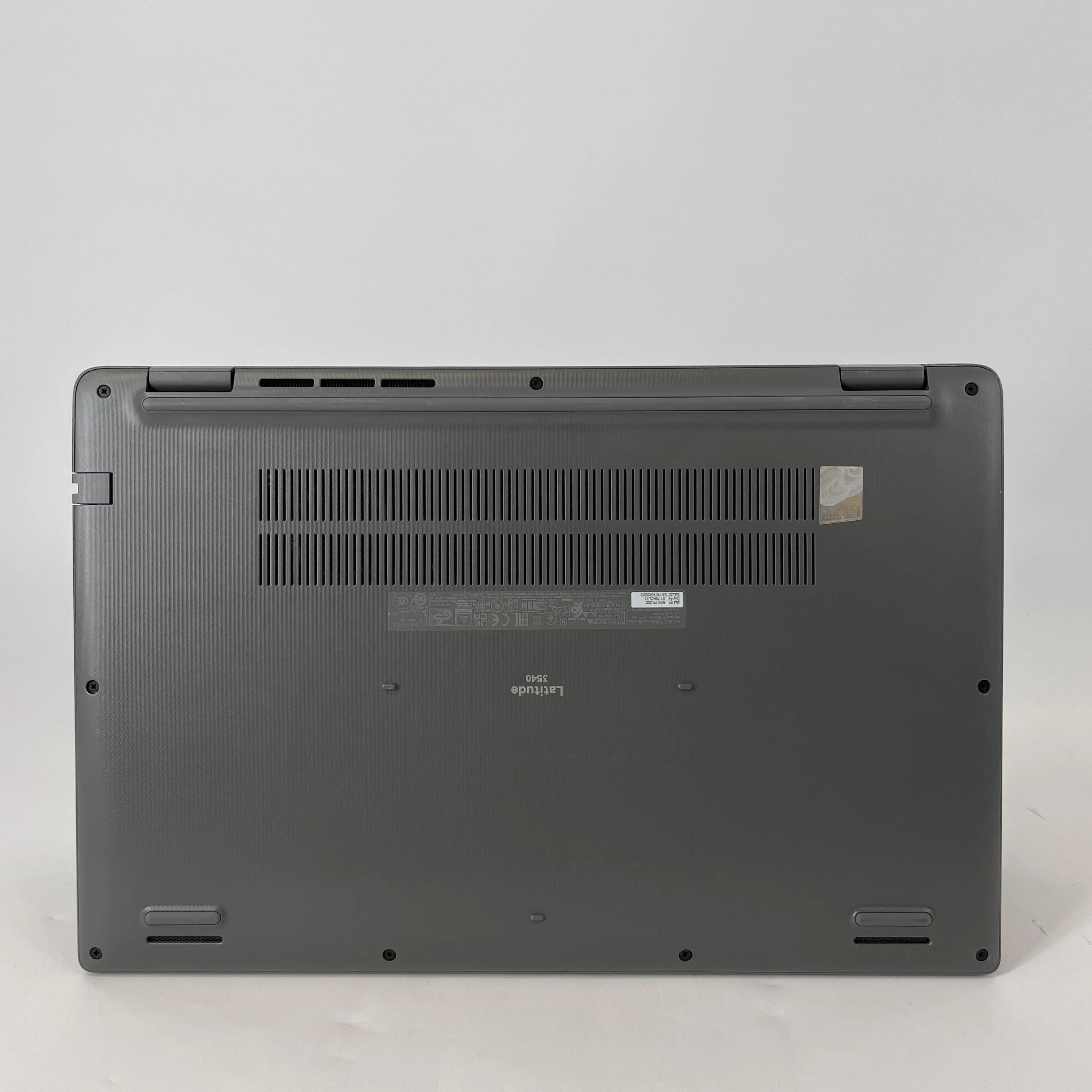Dell Latitude 3540 15.6 Gray 1.7 GHz Intel Core i7 13th Gen. 16GB RAM 256GB Solid State Drive - Image 5