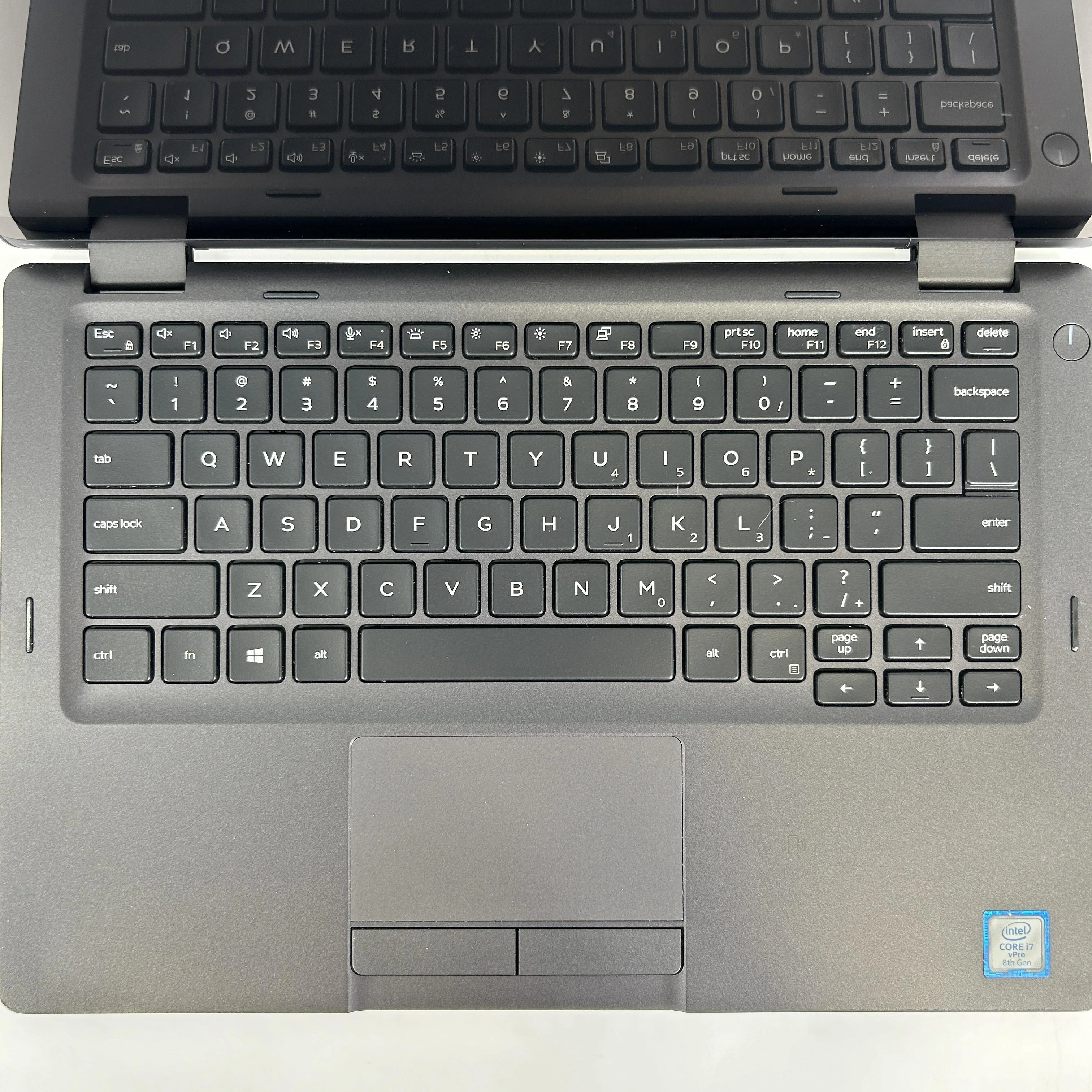 Dell Latitude 5300 (2-in-1) 13.3 Gray 1.9 GHz Intel Core i7 8th Gen. 16GB RAM 256GB Solid State Drive - Image 2