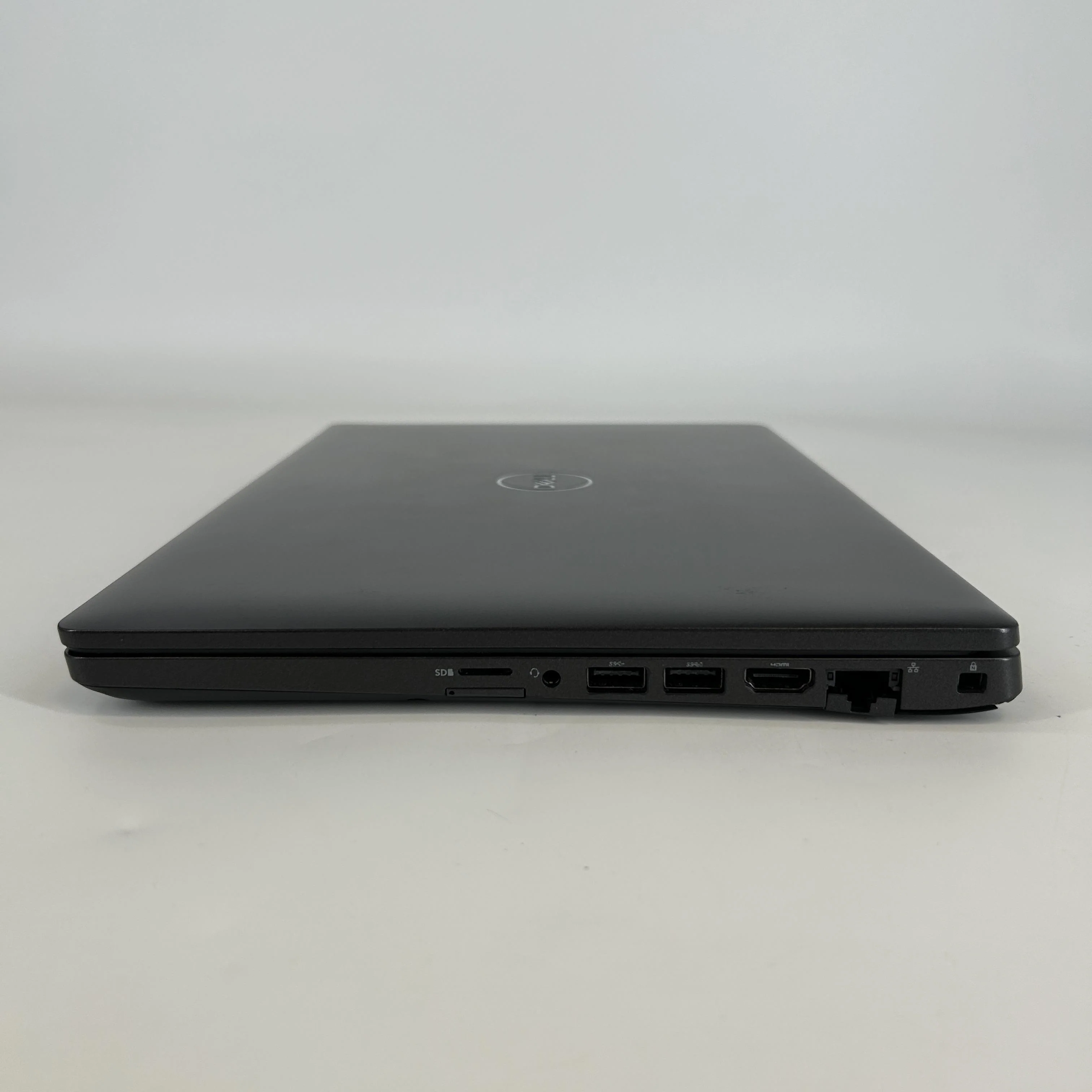 Dell Latitude 5400 14 Black 1.9 GHz Intel Core i7 8th Gen. 16GB RAM 512GB Solid State Drive - Image 7