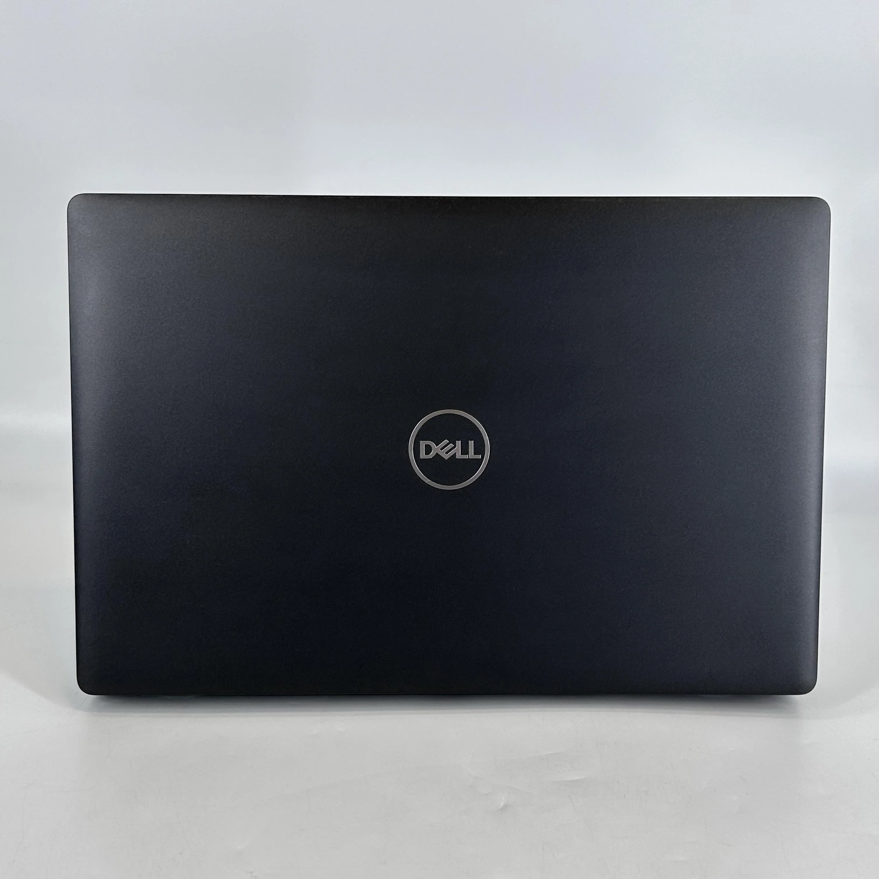 Dell Latitude 5400 14 Black 1.9 GHz Intel Core i7 8th Gen. 16GB RAM 512GB Solid State Drive - Image 10