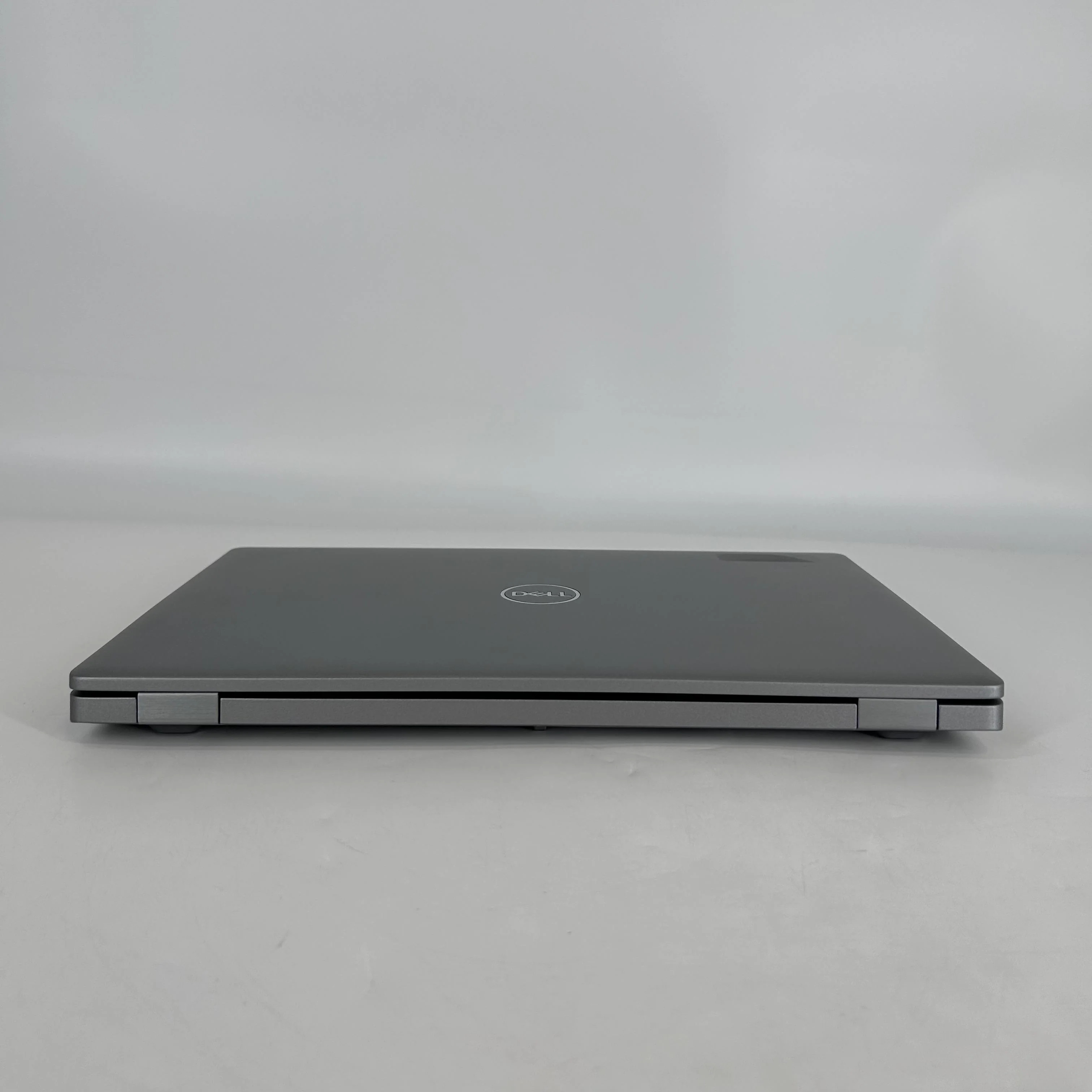 Dell Latitude 5411 14 Gray 2.7 GHz Intel Core i7 10th Gen. 16GB RAM 512GB Solid State Drive - Image 6