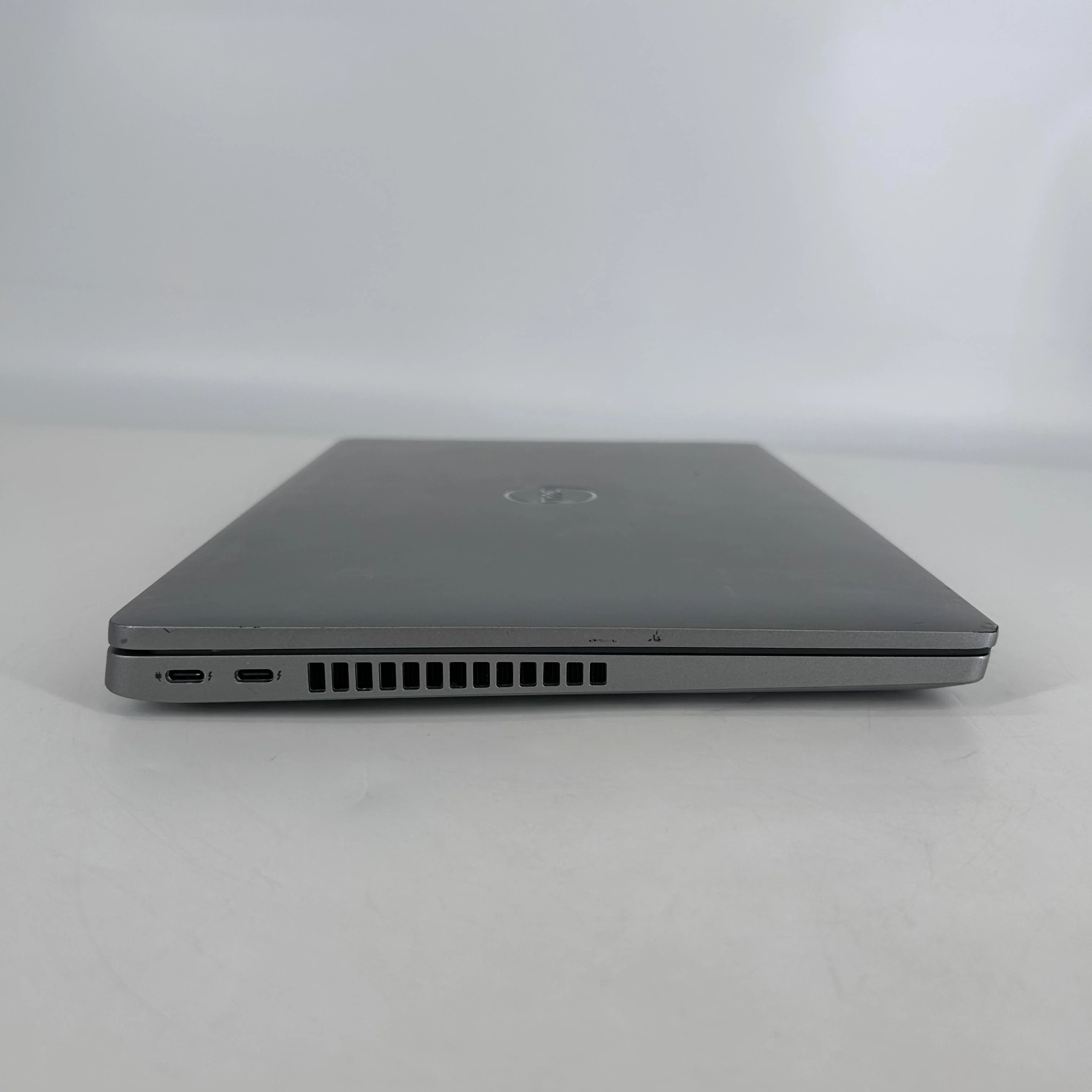 Dell Latitude 5420 14 Gray 2.4 GHz Intel Core i5 11th Gen. 16GB RAM 256GB Solid State Drive - Image 8