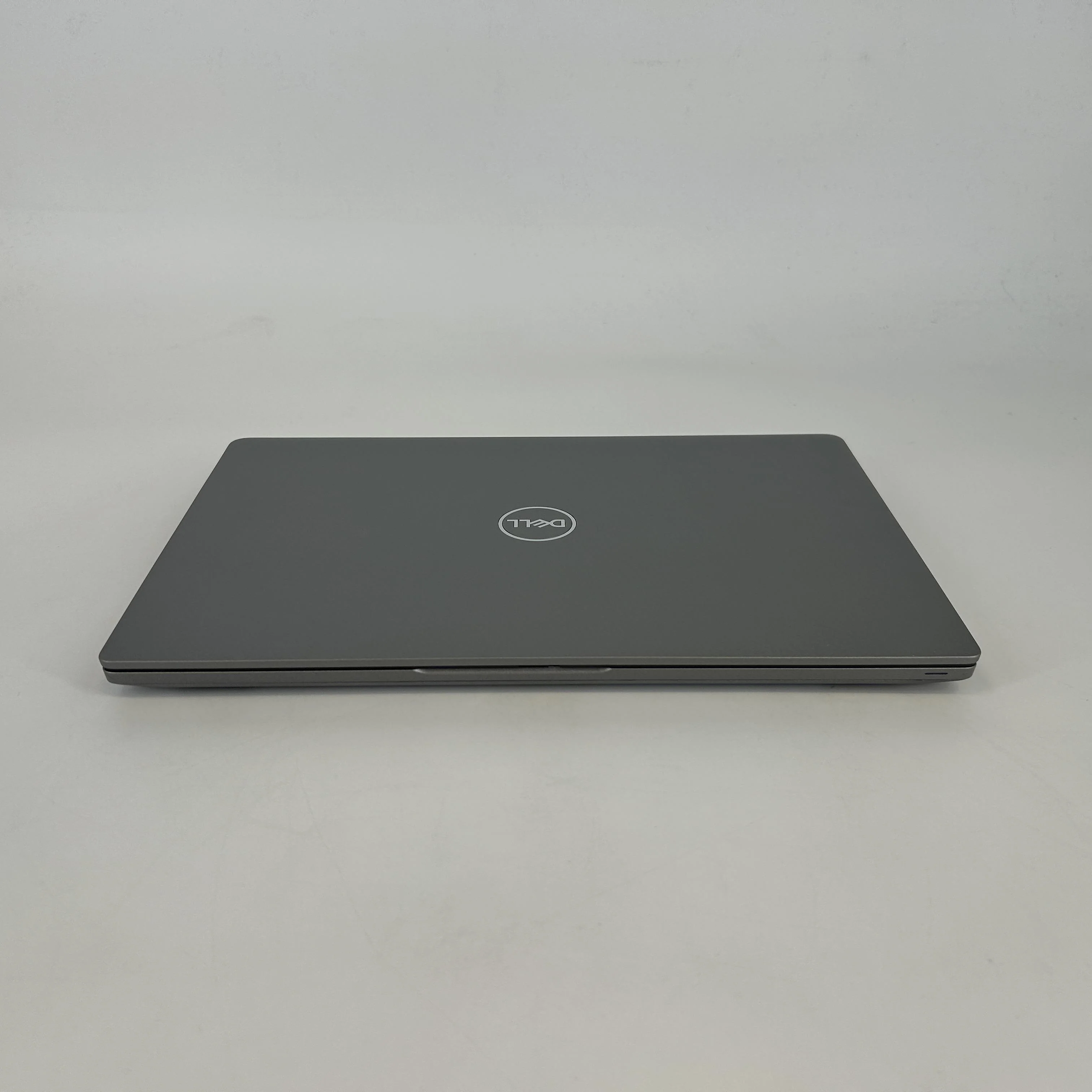 Dell Latitude 5420 14 Gray 2.6 GHz Intel Core i5 11th Gen. 16GB RAM 256GB Solid State Drive - Image 9