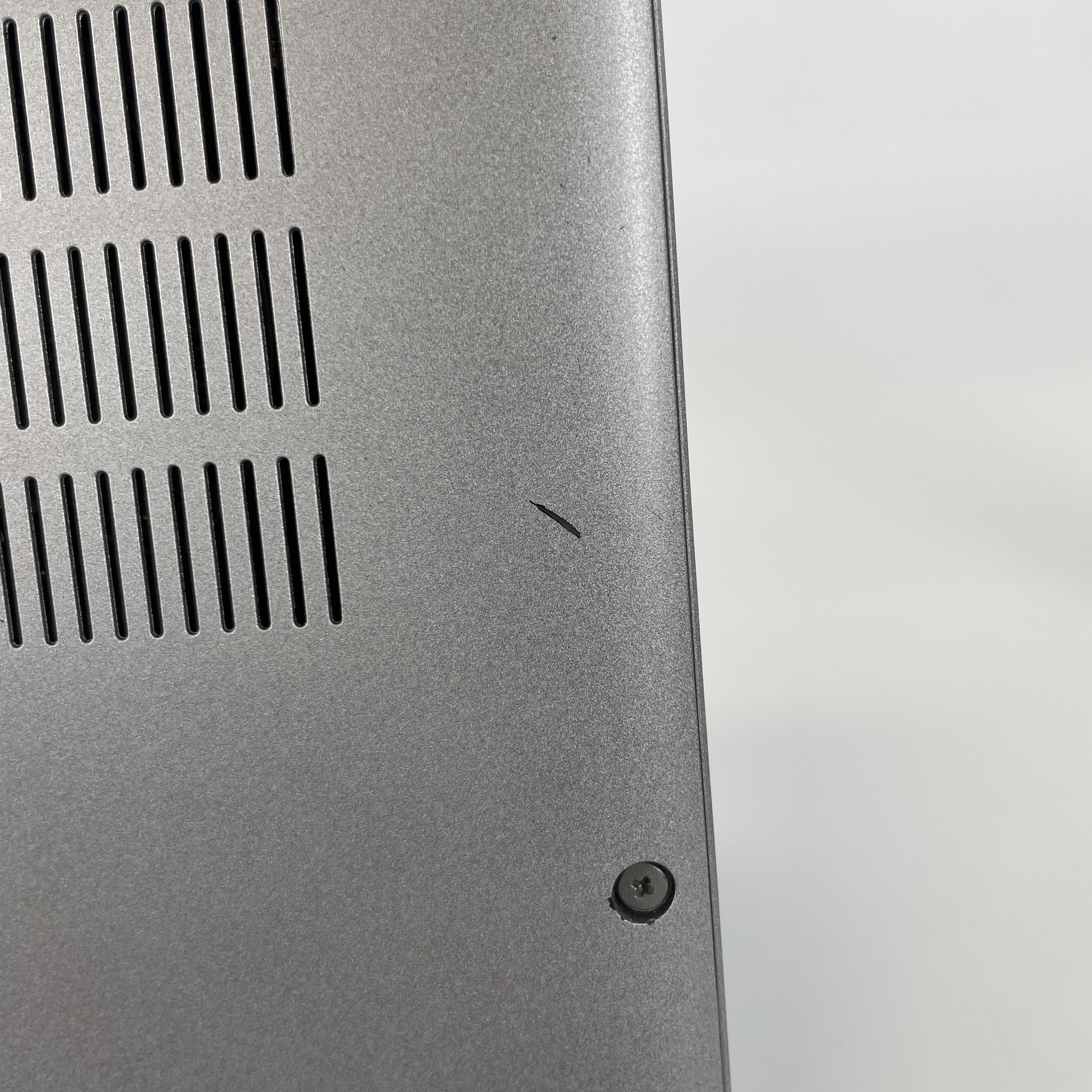 Dell Latitude 5420 14 Gray 2.8 GHz Intel Core i7 11th Gen. 32GB RAM 512GB Solid State Drive - Image 11