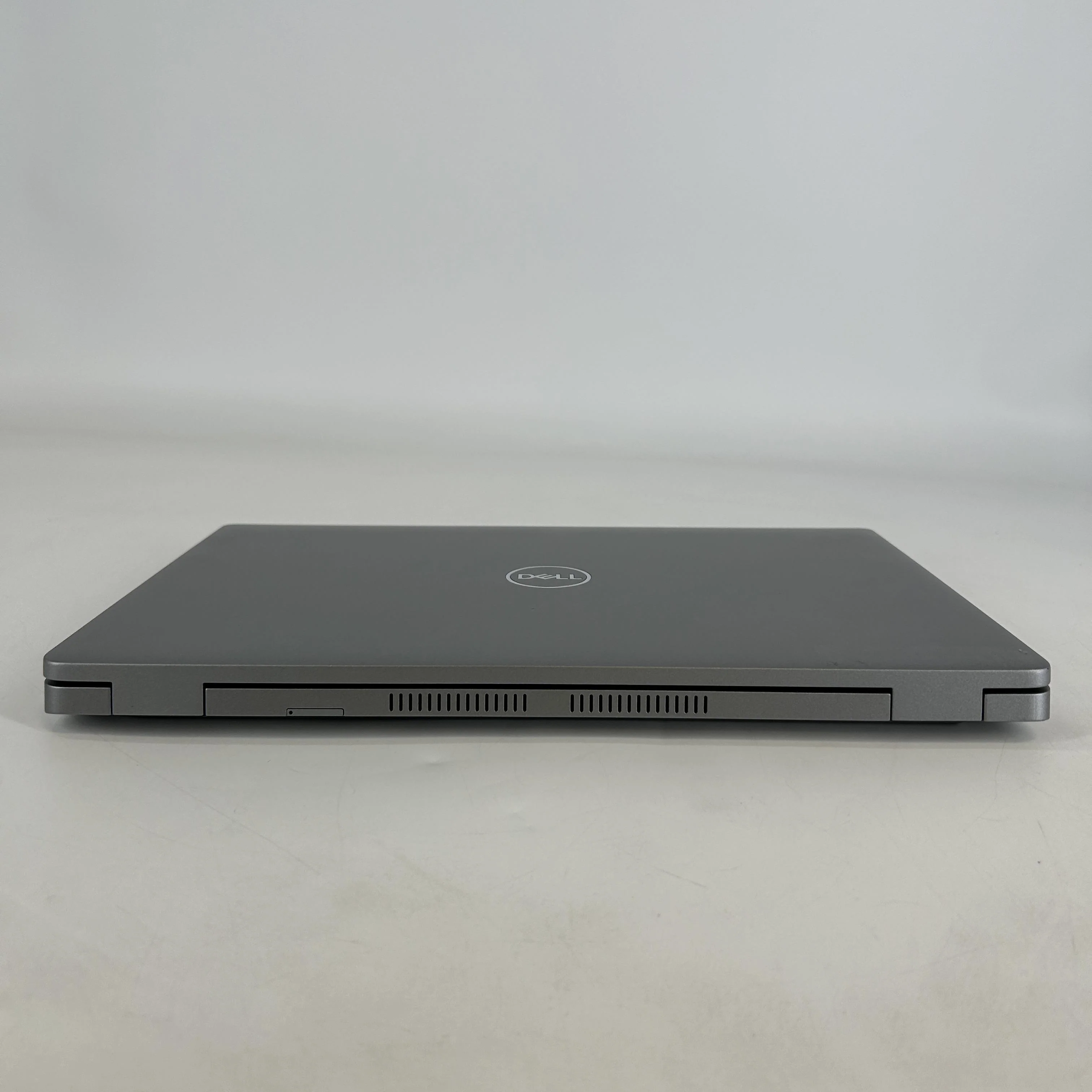 Dell Latitude 5430 14 Gray 1.6 GHz Intel Core i5 12th Gen. 32GB RAM 512GB Solid State Drive - Image 7