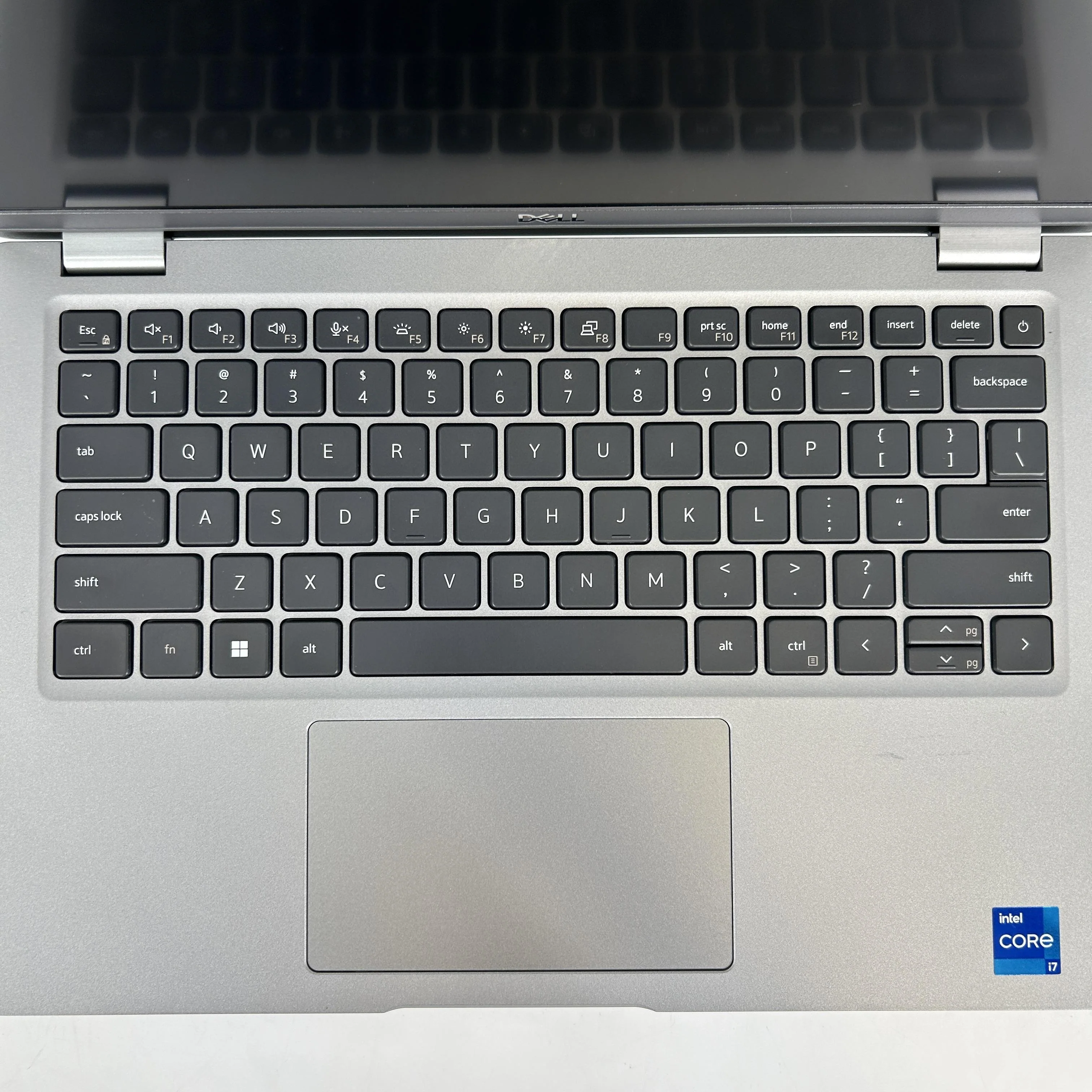 Dell Latitude 5430 14 Gray 1.7 GHz Intel Core i7 12th Gen. 16GB RAM 512GB Solid State Drive - Image 12