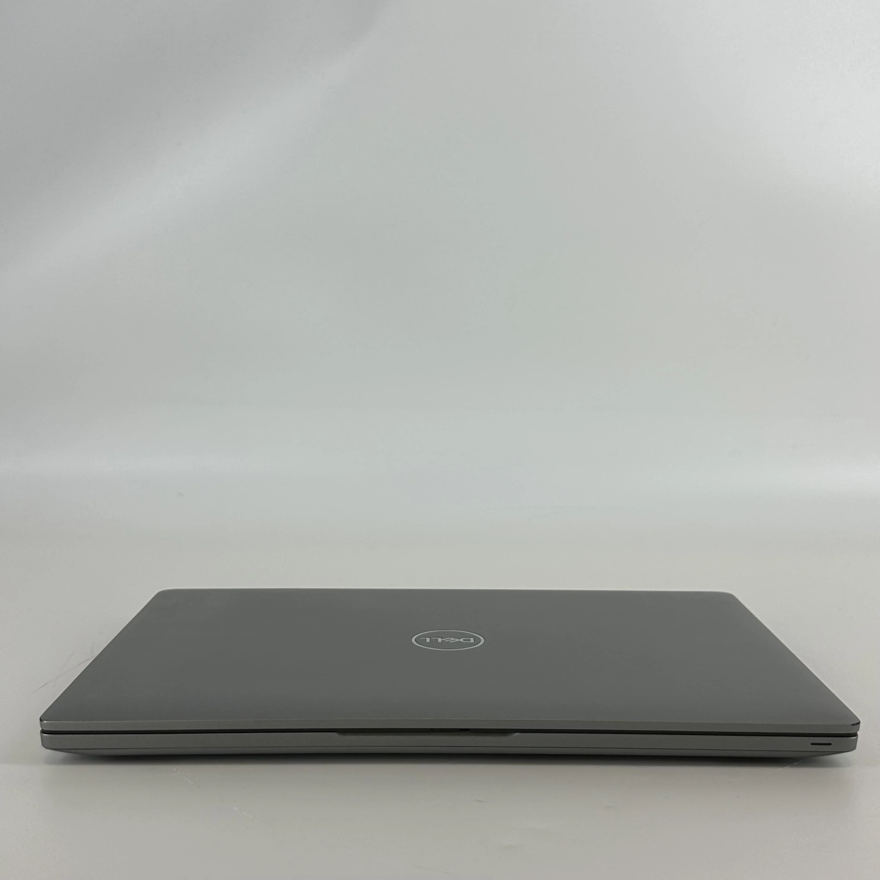 Dell Latitude 5430 14 Gray 1.8 GHz Intel Core i7 12th Gen. 16GB RAM 512GB Solid State Drive - Image 8