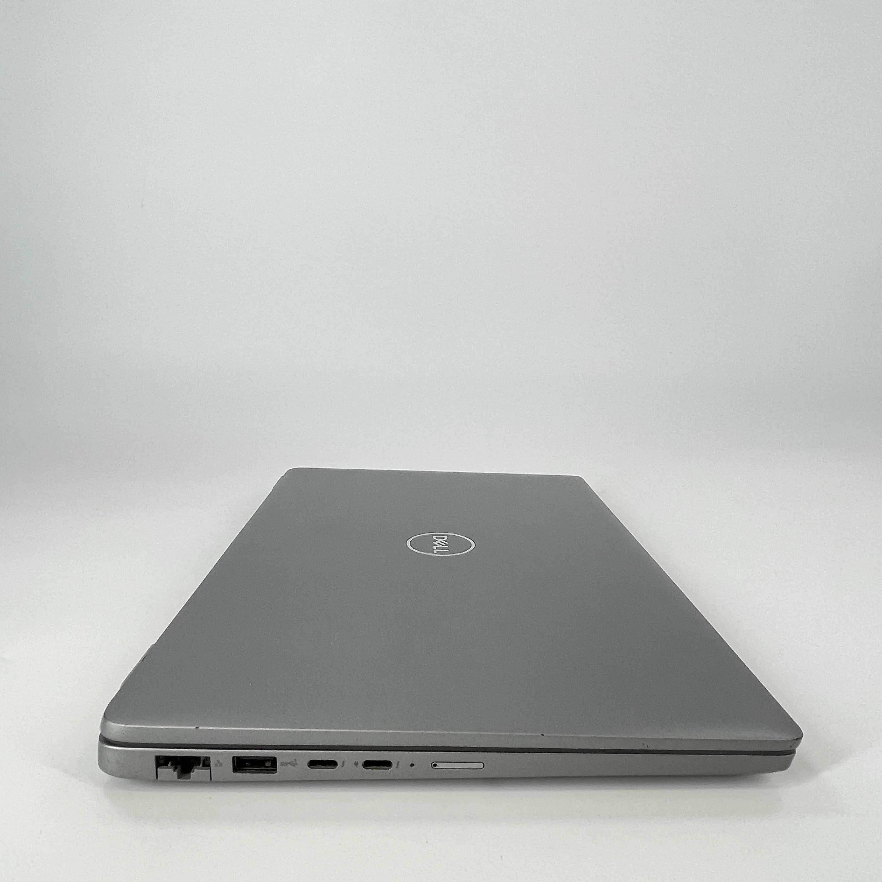 Dell Latitude 5440 14 Gray 1.8 GHz Intel Core i7 13th Gen. 16GB RAM 512GB Solid State Drive - Image 9